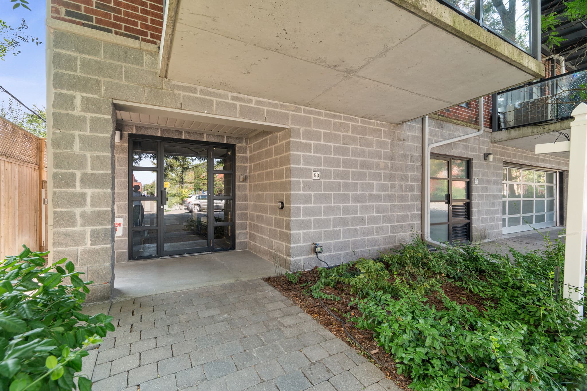 53 Colgate Ave Unit 201 Toronto, ON M4M