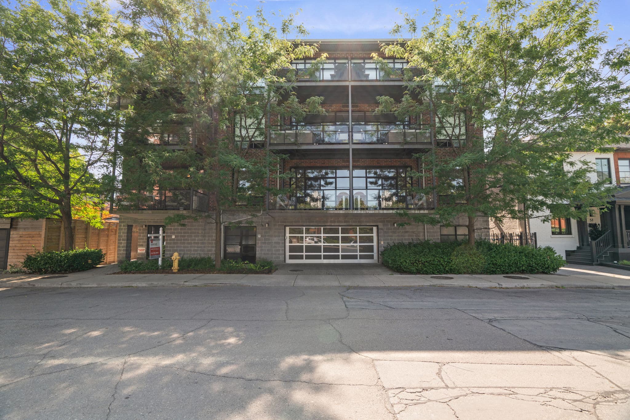 53 Colgate Ave Unit 201 Toronto, ON M4M