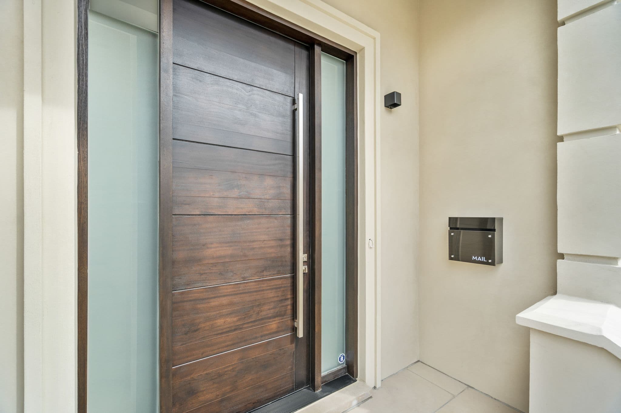 538 Douglas Ave Toronto, ON M5M 1H5
