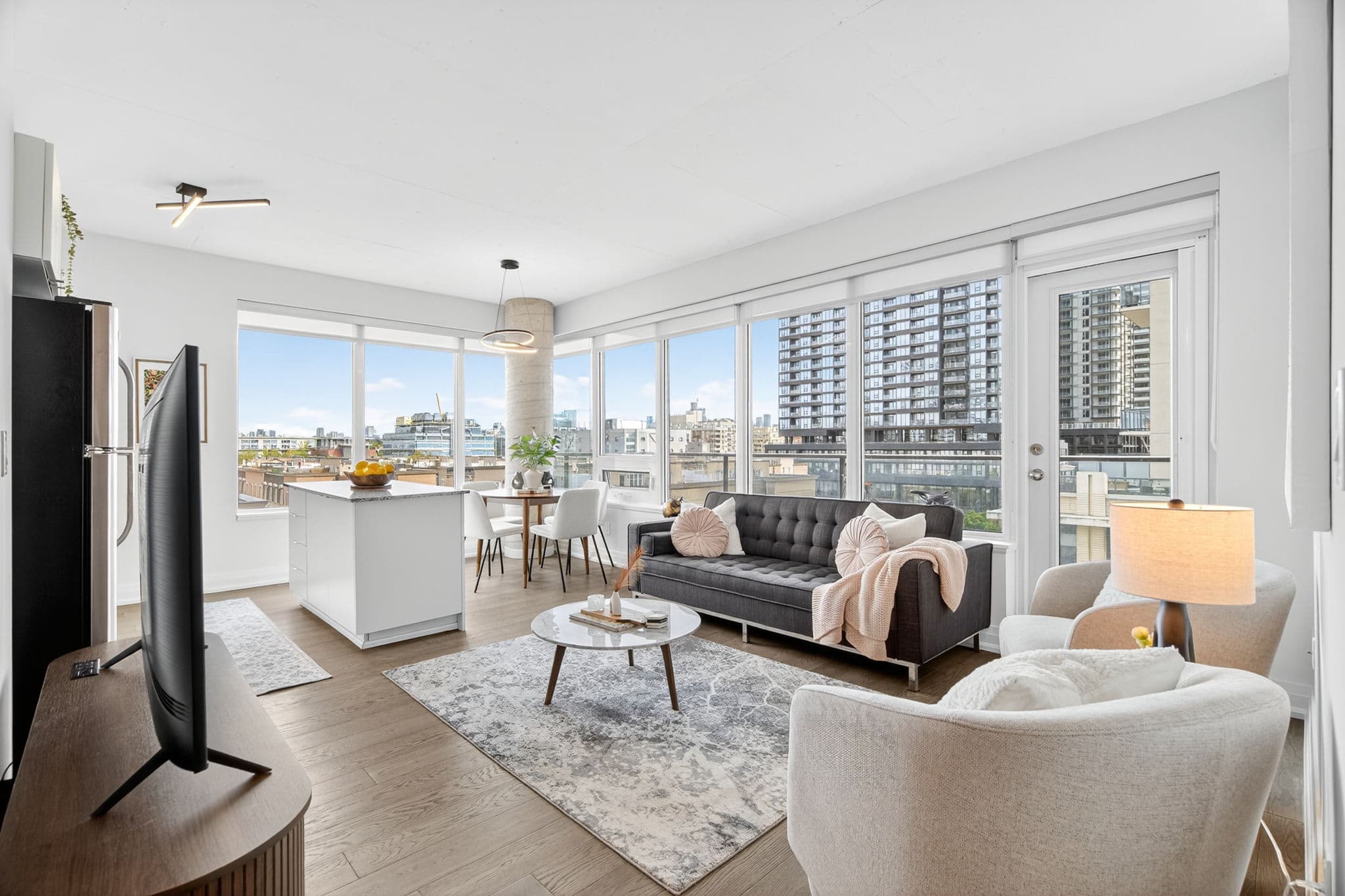 55 E Liberty St Unit 604 Toronto, ON M6K 3P3