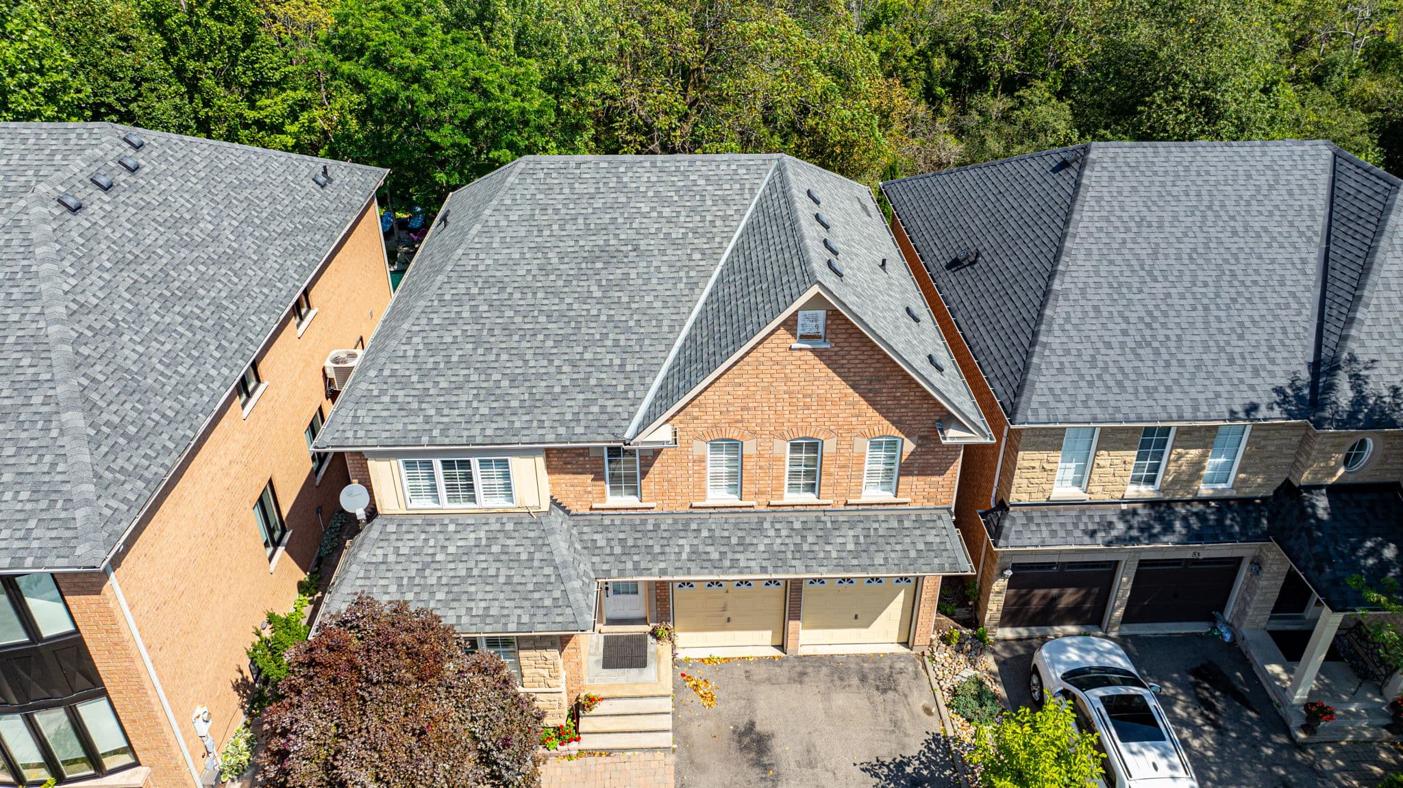 55 Greenbank Dr Richmond Hill, ON L4E 4C4