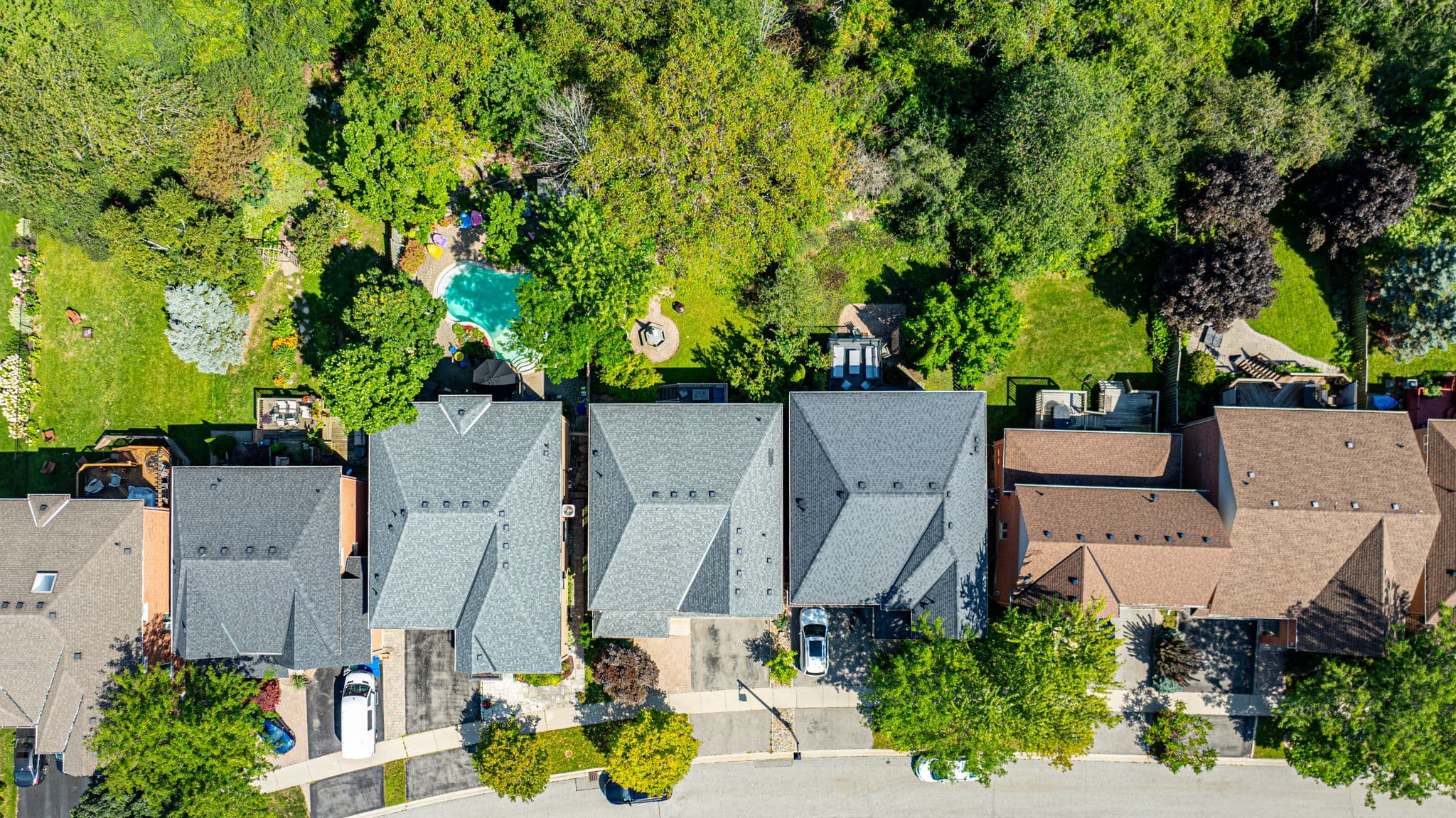 55 Greenbank Dr Richmond Hill, ON L4E 4C4