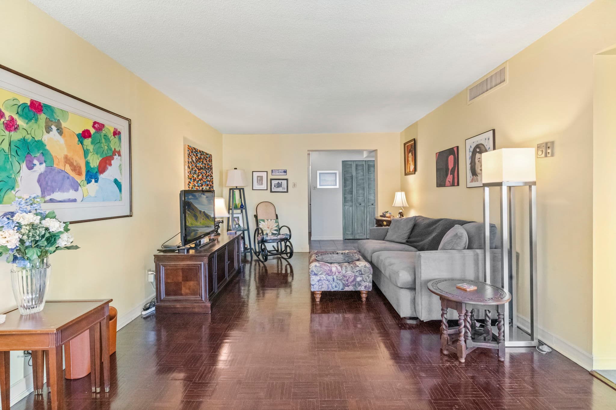 55 Harbour Square Unit 3017 Toronto, ON M5J 2S2