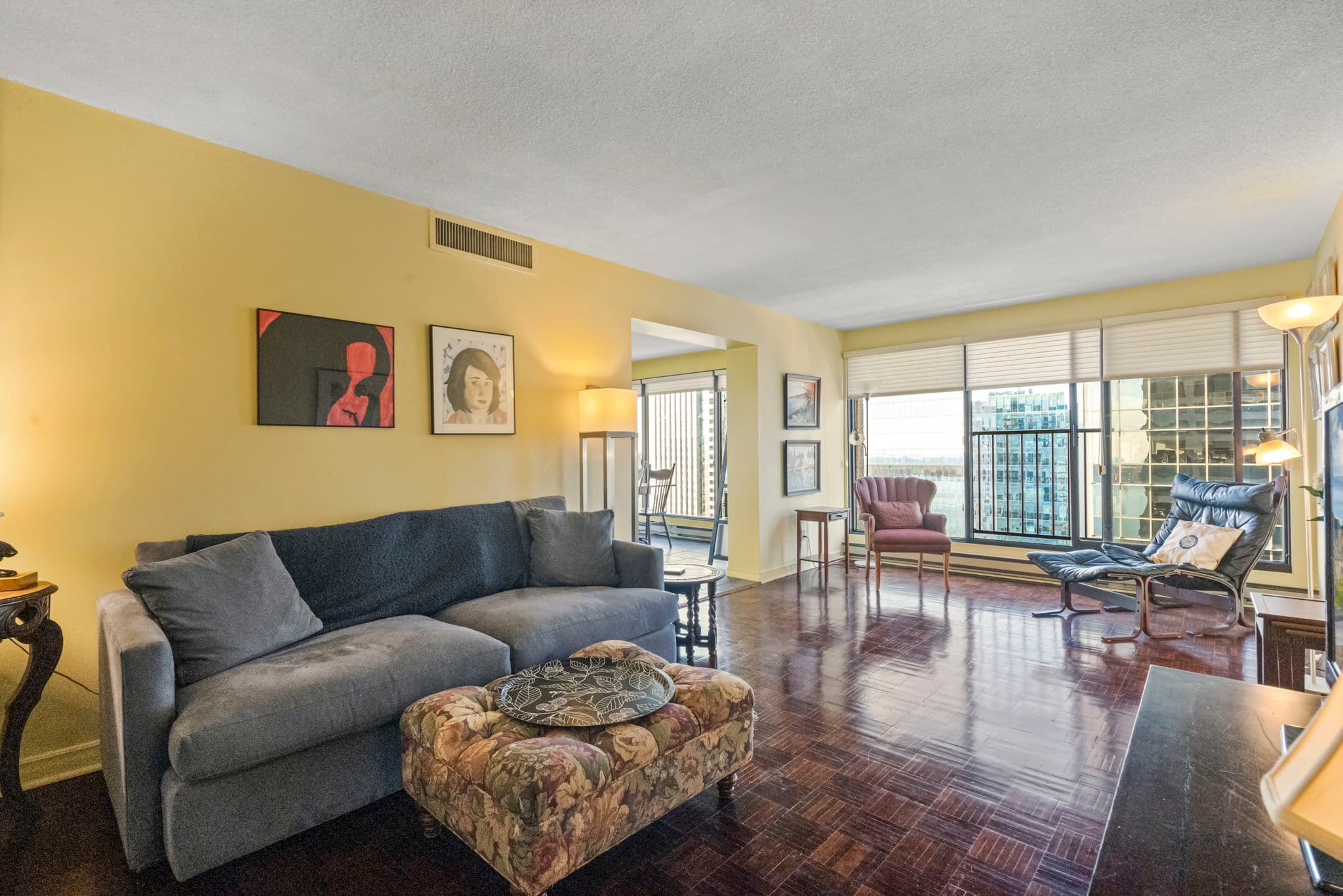 55 Harbour Square Unit 3017 Toronto, ON M5J 2S2