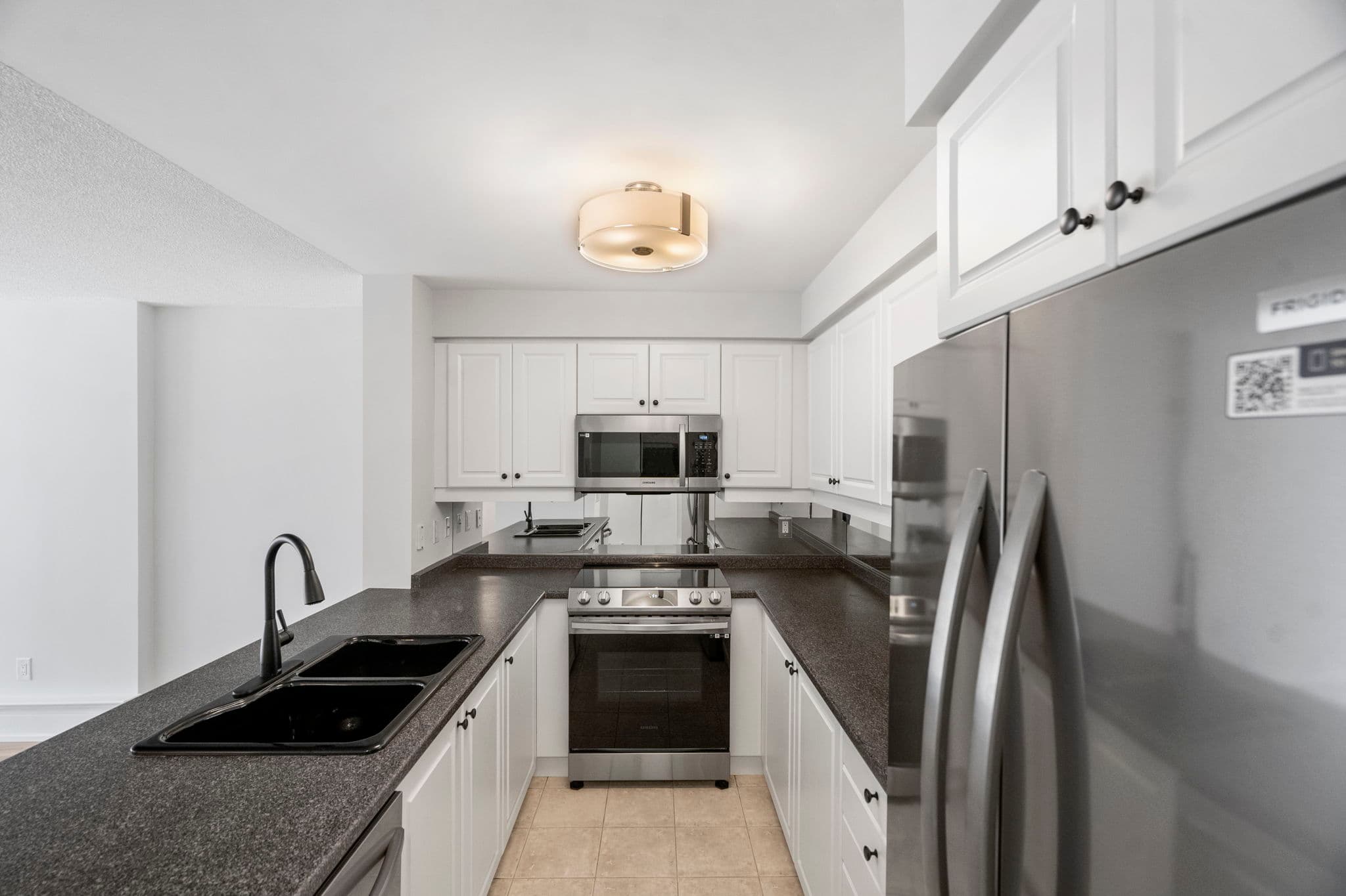 55 Lorindale Ave Toronto, ON M5M 3C3