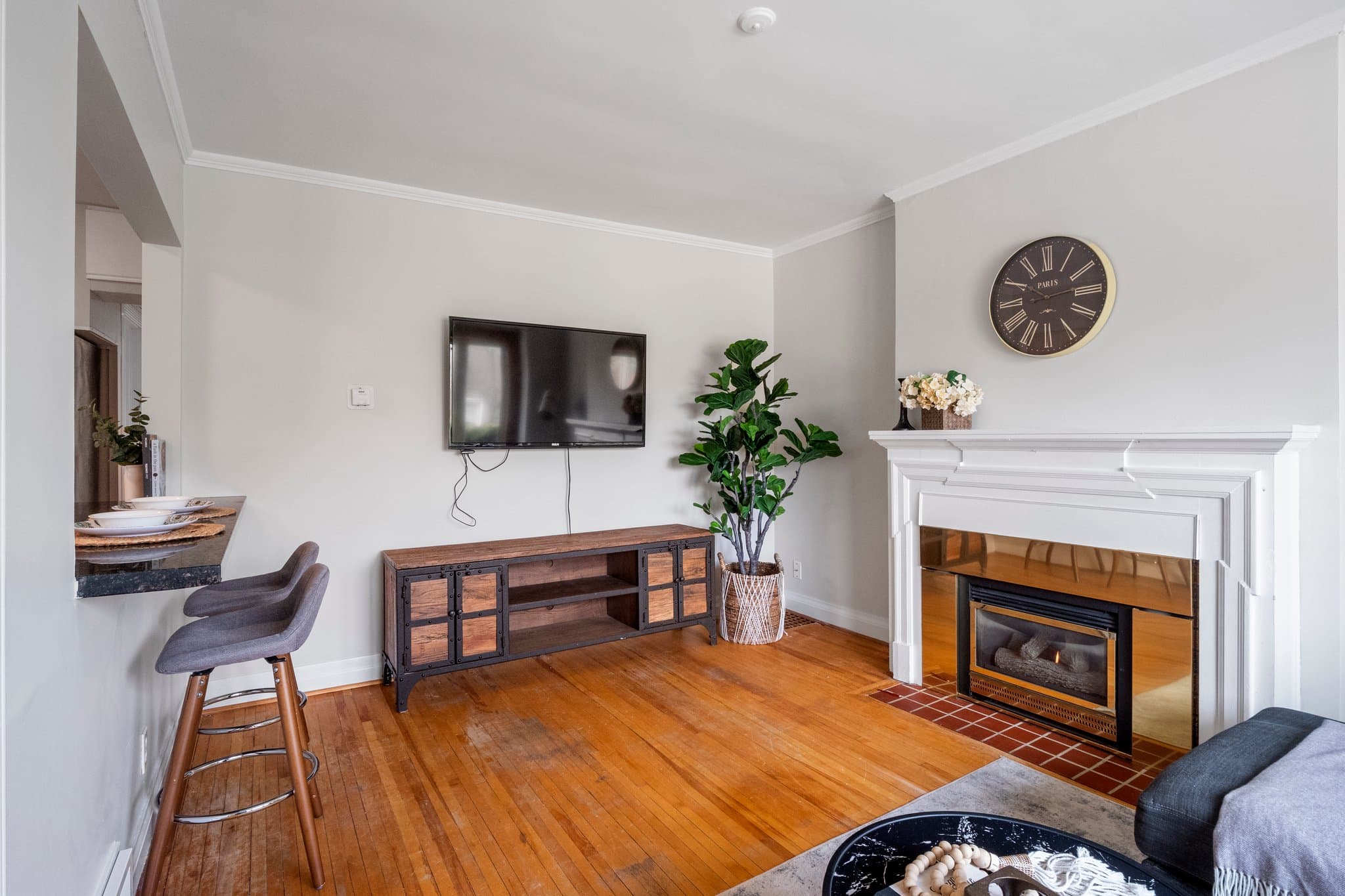 55 Lynn Rd Toronto, ON M1N 2A5