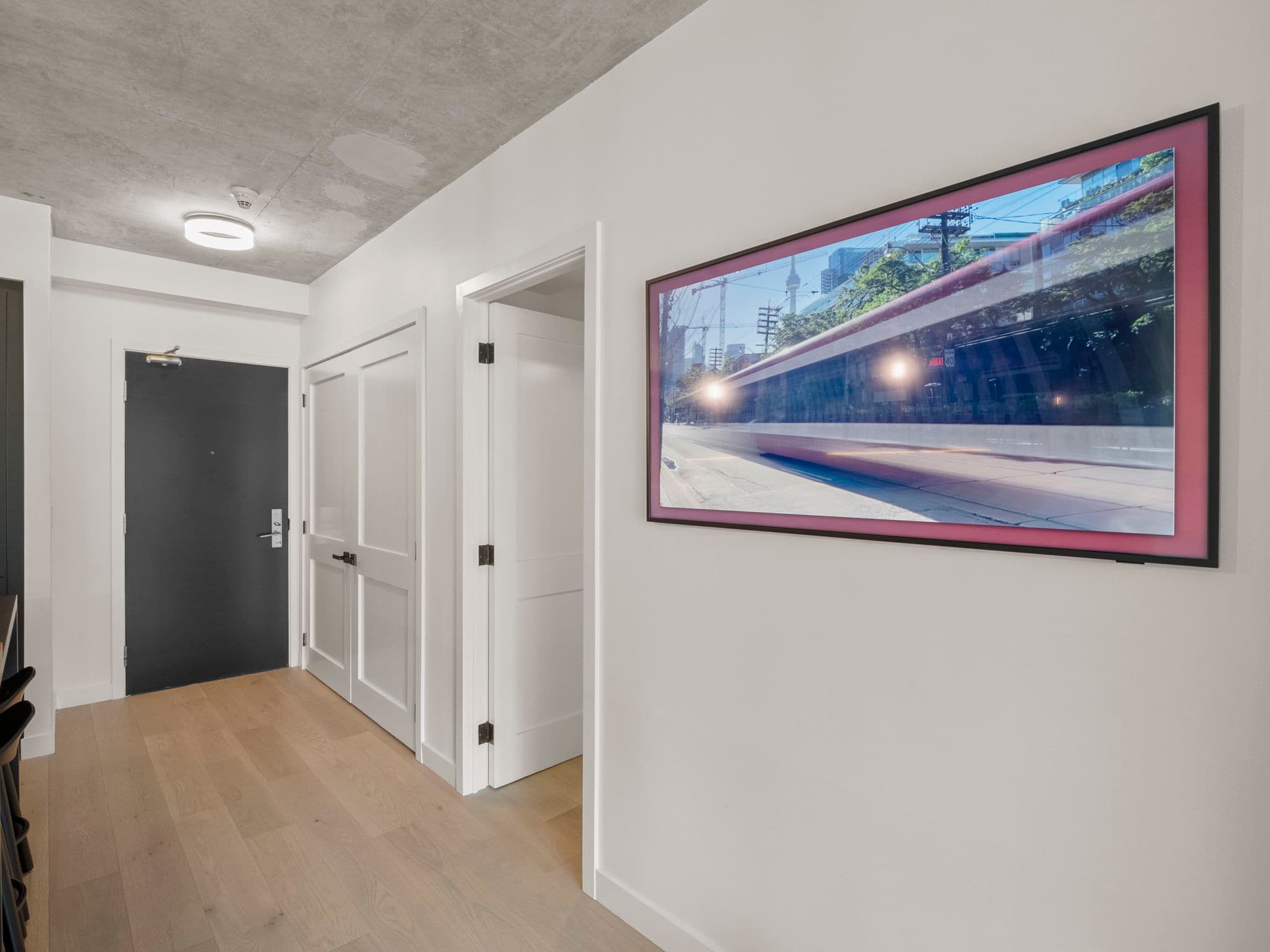 55 Stewart St Unit 727 Toronto, ON M5V 2V1
