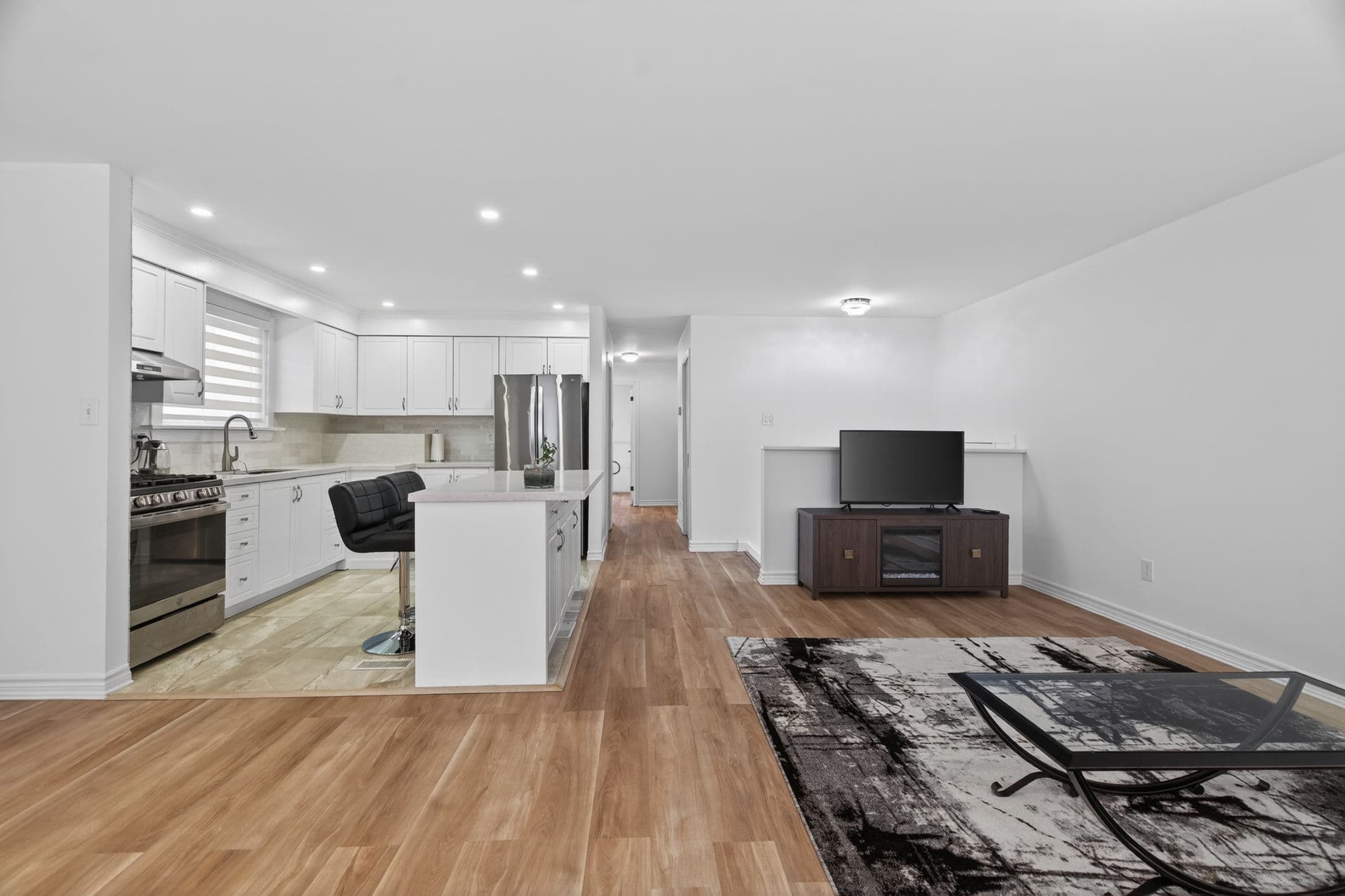 55 Townsend Ave Bradford West Gwillimbury, ON L3Z 1X9