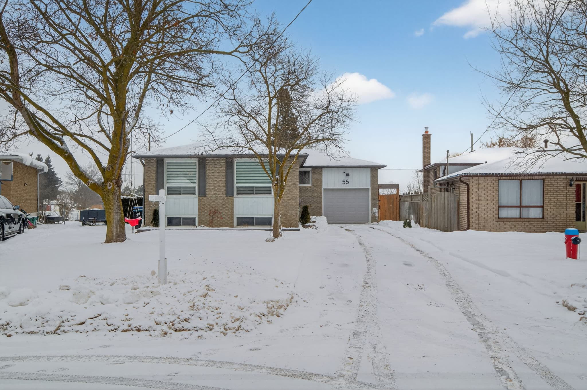 55 Townsend Ave Bradford West Gwillimbury, ON L3Z 1X9