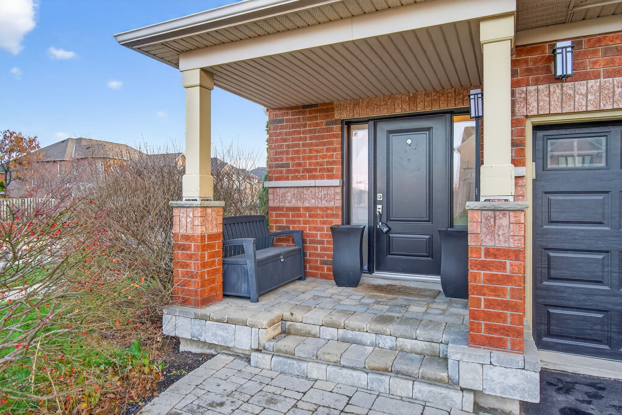 5612 Blue Spruce Ave Burlington, ON L7L 7K2