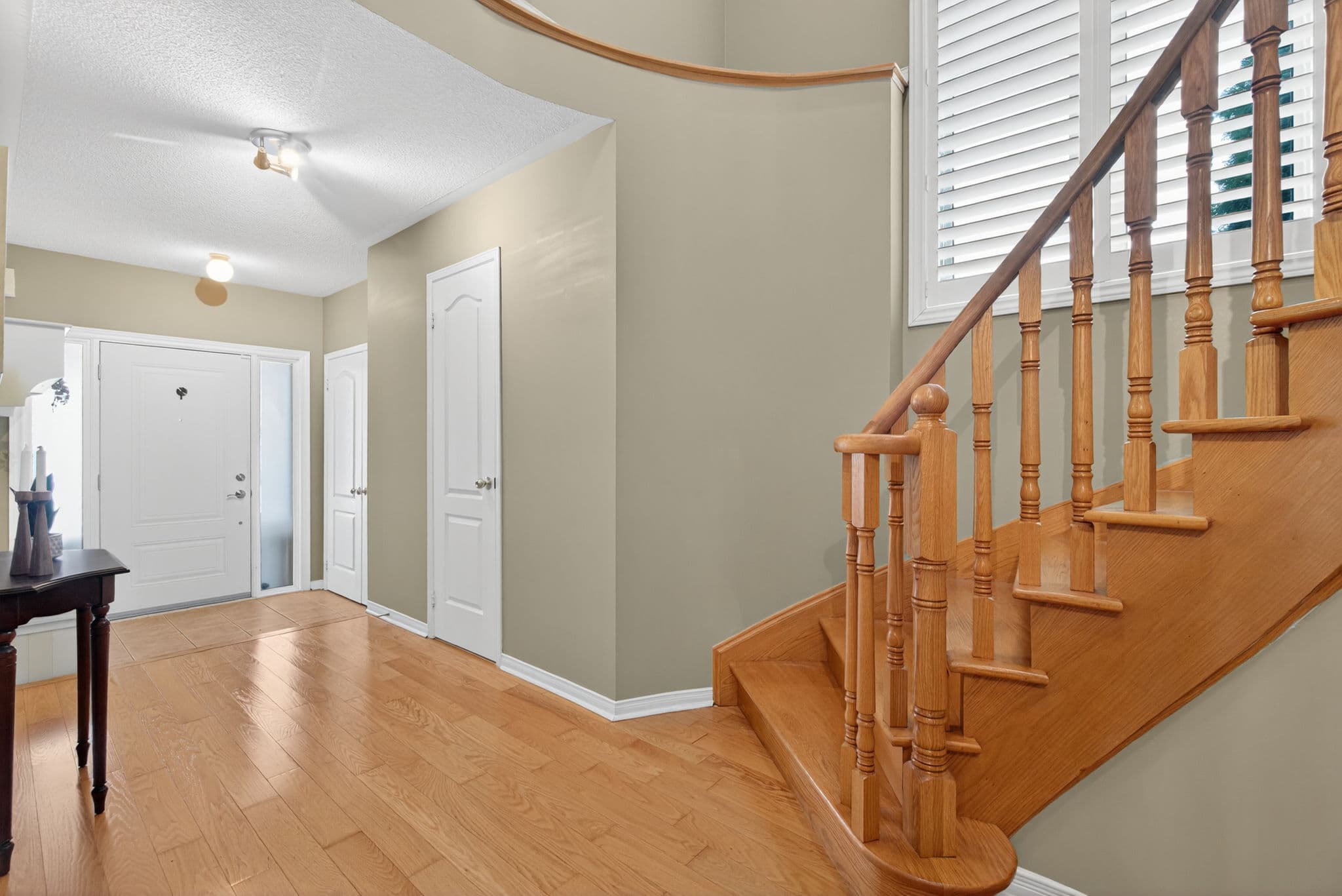 5612 Blue Spruce Ave Burlington, ON L7L 7K2