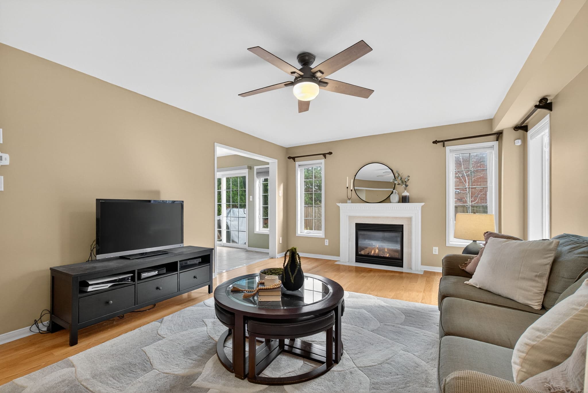 5612 Blue Spruce Ave Burlington, ON L7L 7K2