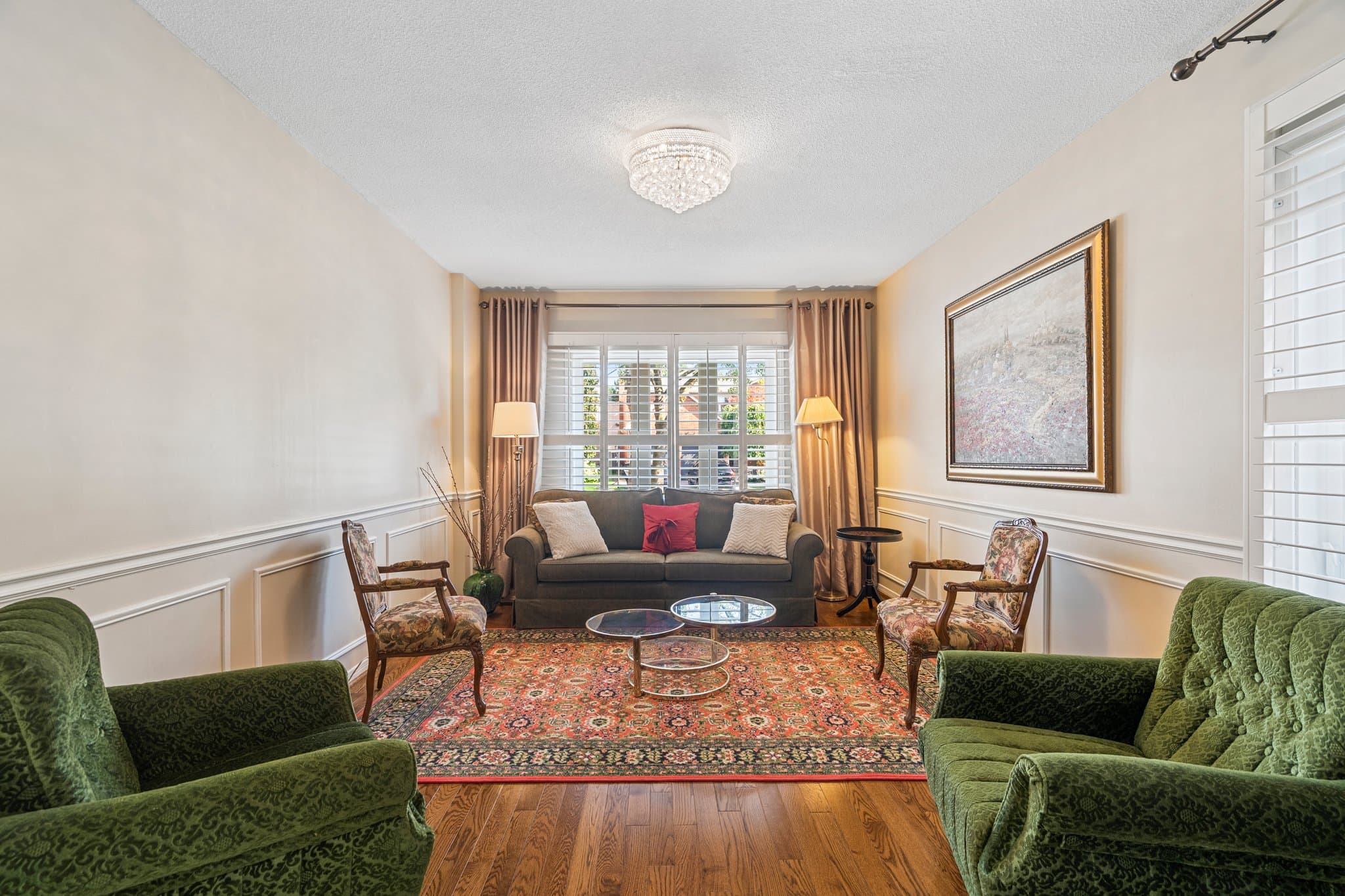 58 Tansley Rd Vaughan, ON L4J 3H6