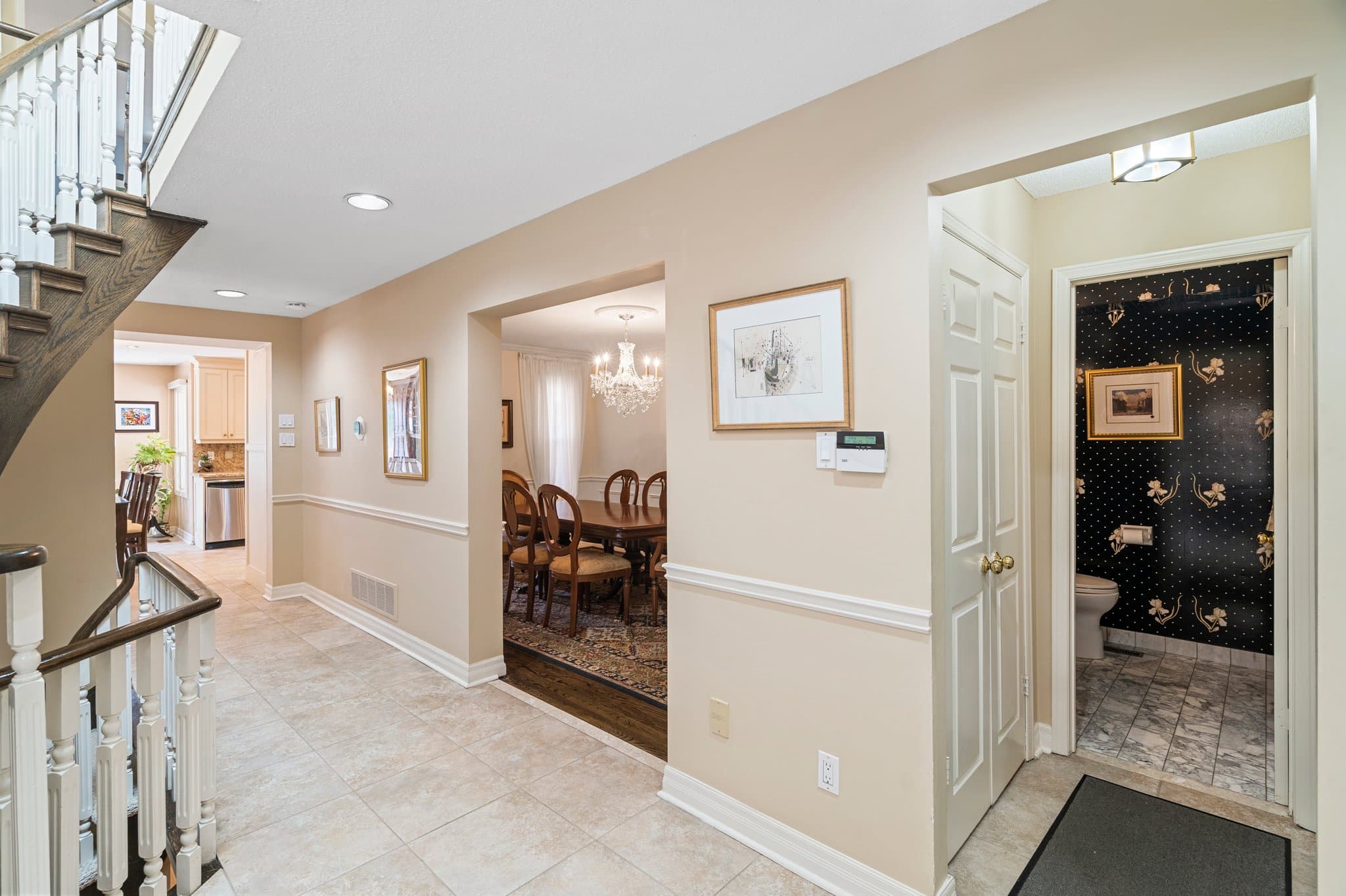 58 Tansley Rd Vaughan, ON L4J 3H6