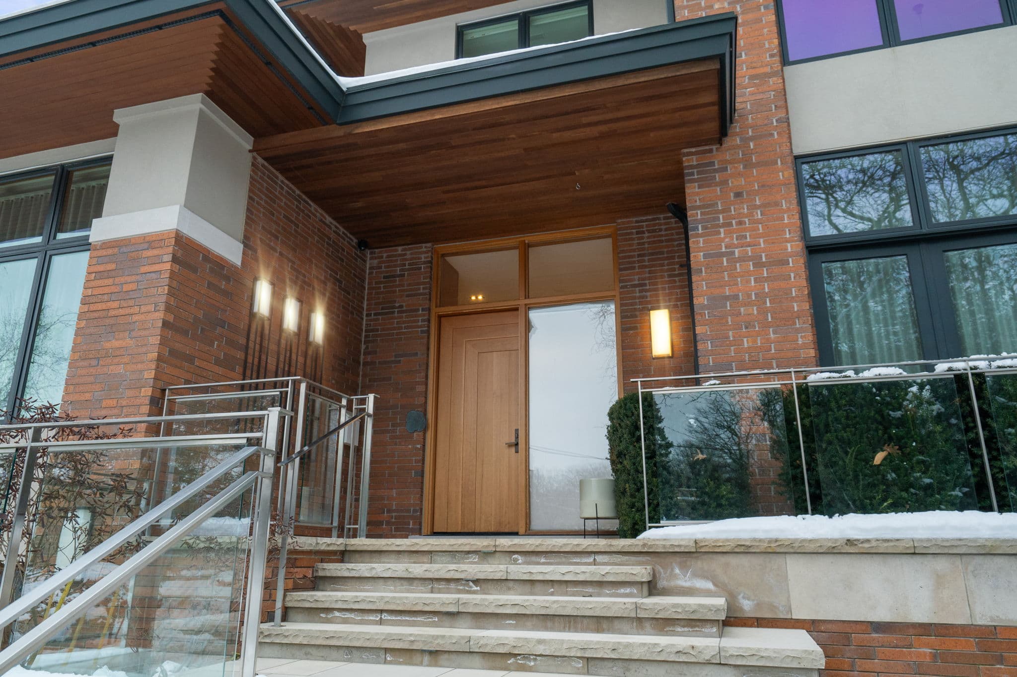 58 Timberlane Dr Toronto, ON M3H 1J4