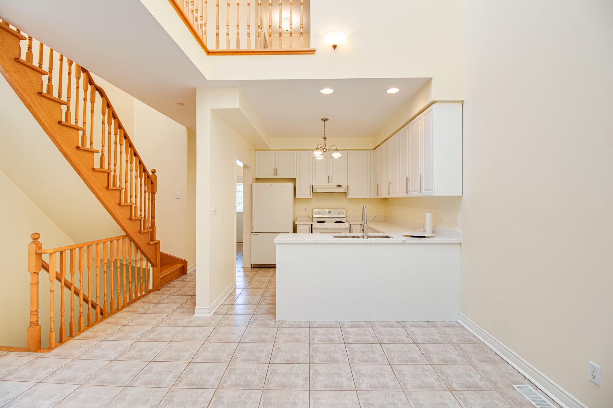 59 Hunt Ave Richmond Hill, ON L4C 4H1