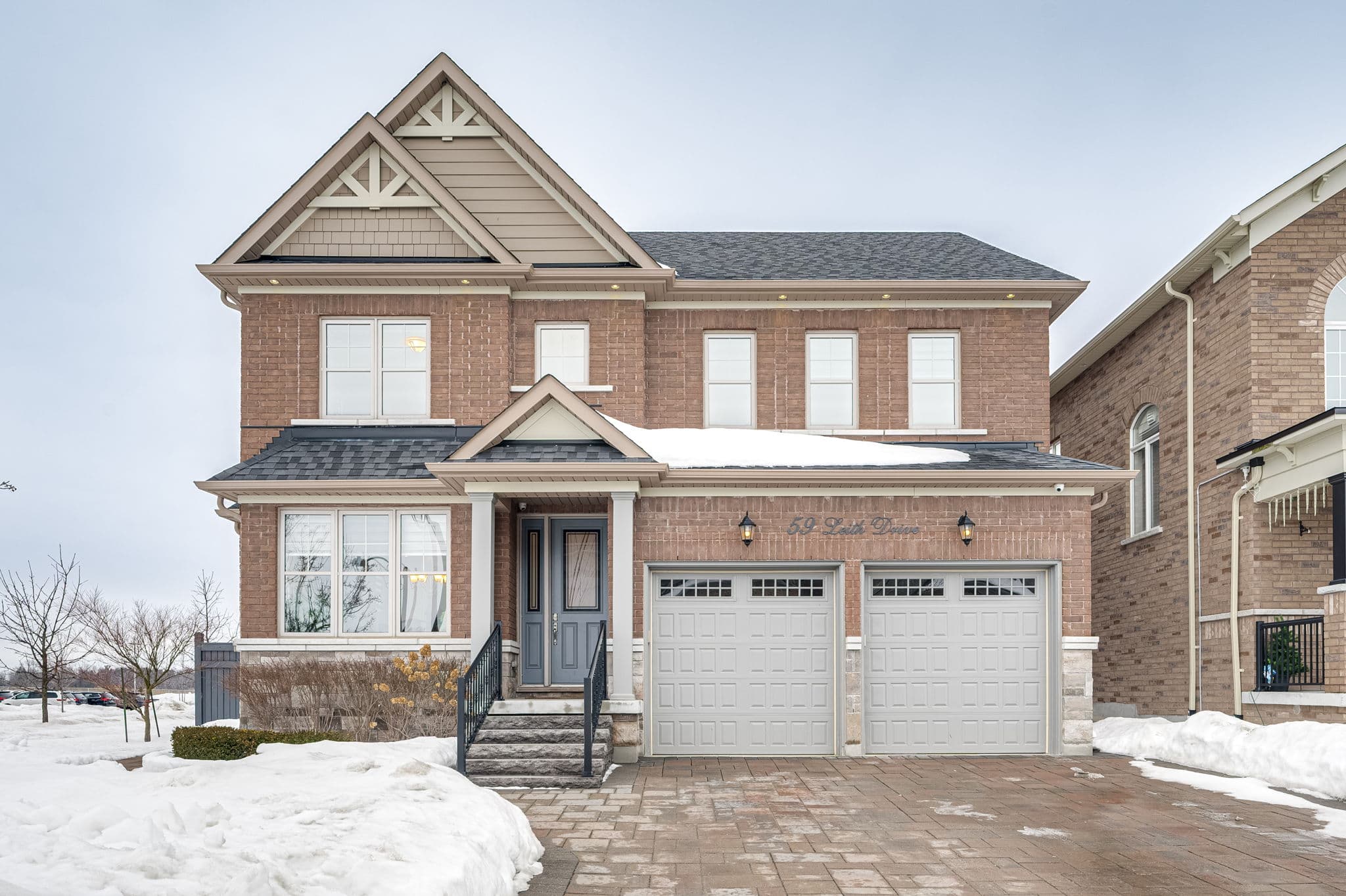 59 Leith Dr Bradford West Gwillimbury, ON L3Z 0V6