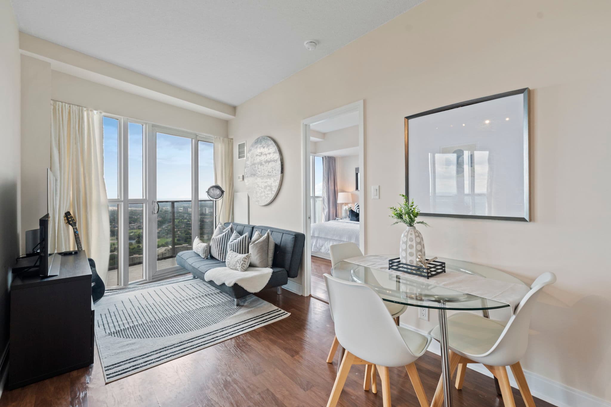 60 Absolute Ave 4308 Mississauga, ON L4Z 0A9