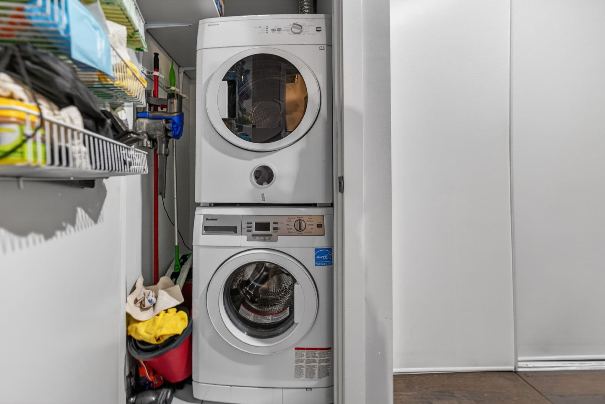 60 Haslett Ave Unit 301 Toronto, ON M4L 3R2