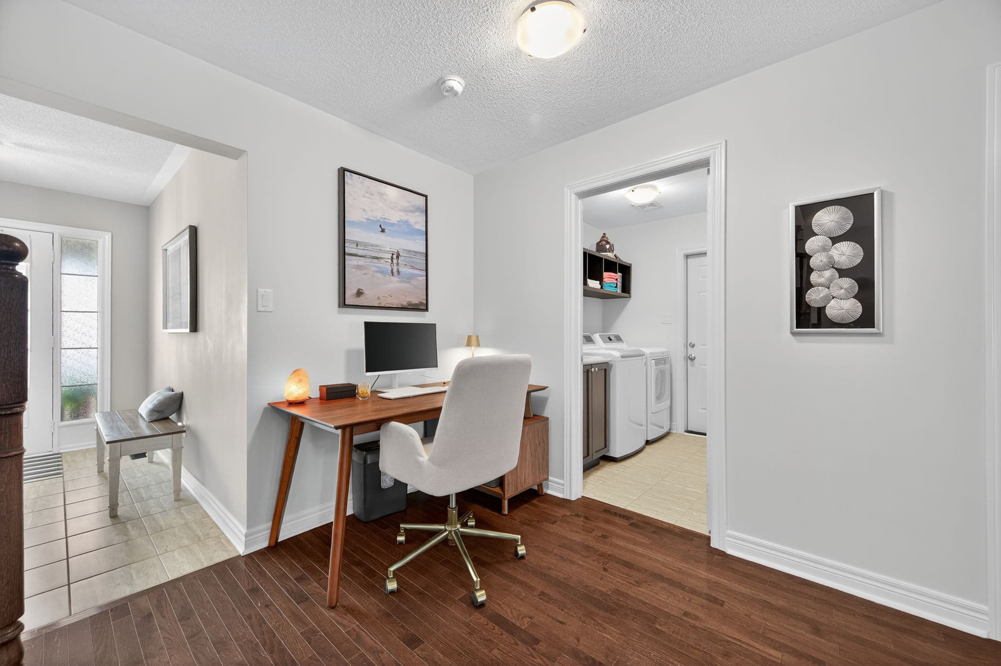 60 Sundragon Trail Bradford West Gwillimbury, ON L3Z 2A5
