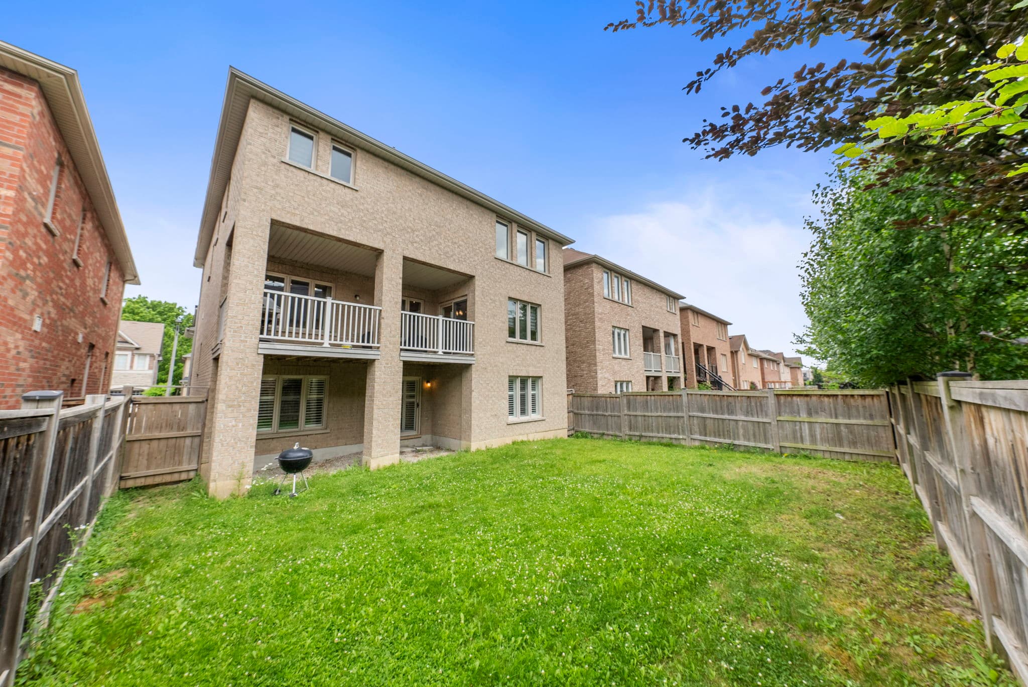 60 Wallenberg Dr Vaughan, ON L6A 4M2