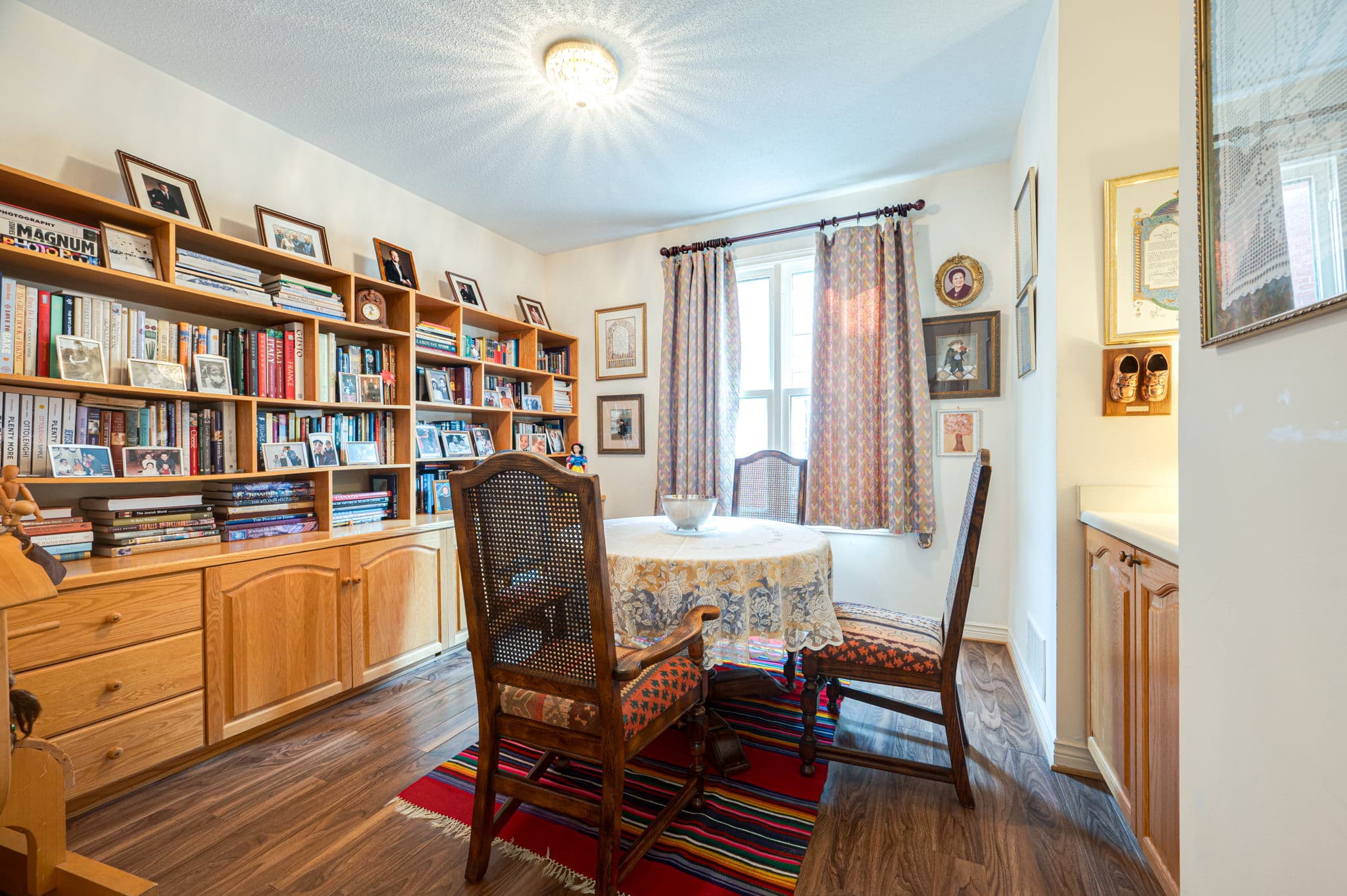 61 Willett Crescent Richmond Hill, ON L4C 7W2