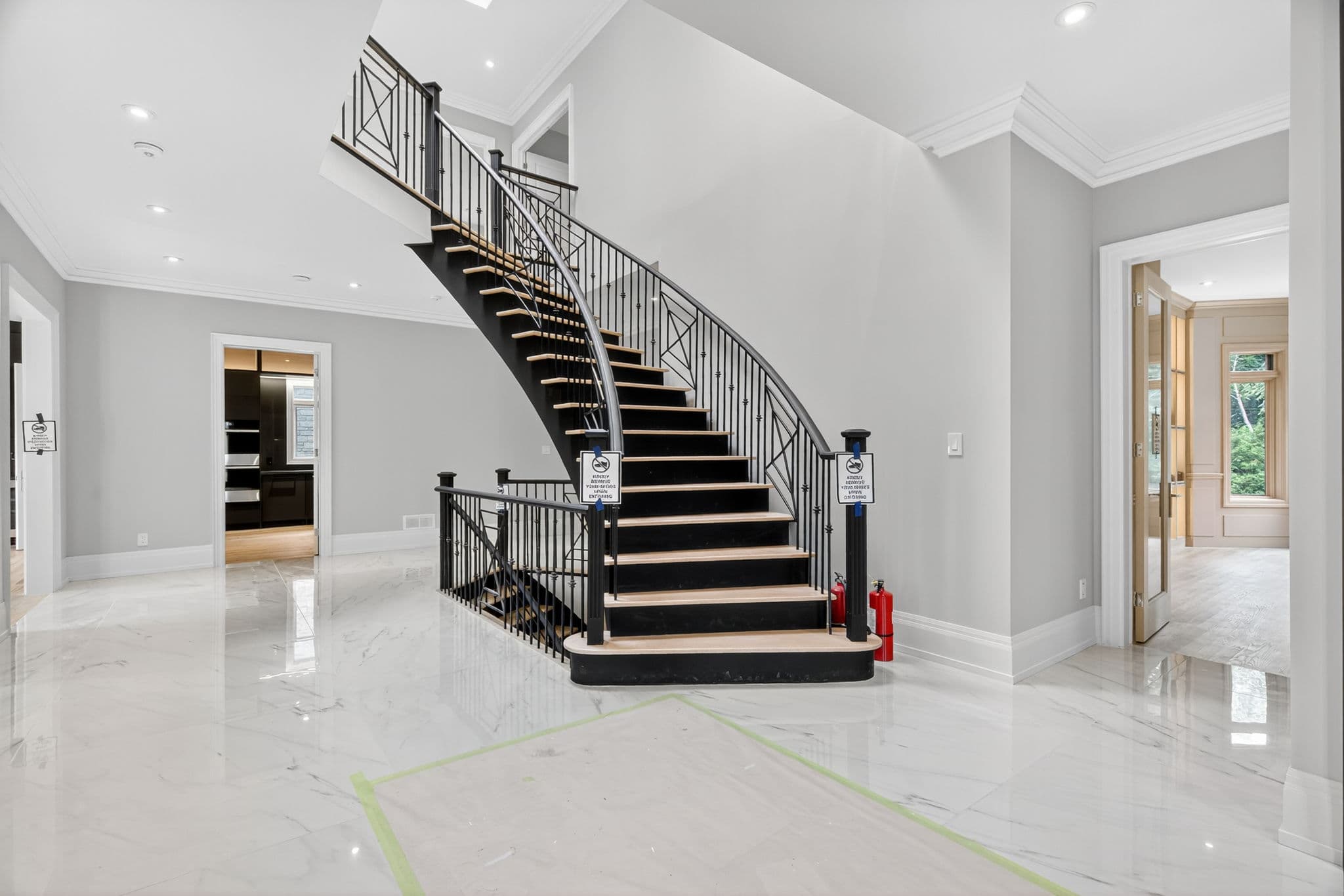 63 Gordon Rd Toronto, ON M2P 1E3