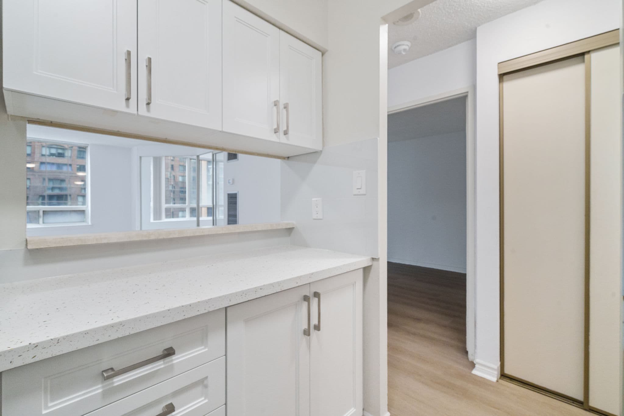 633 Bay St. Unit 509 Toronto, ON M5G 2G4