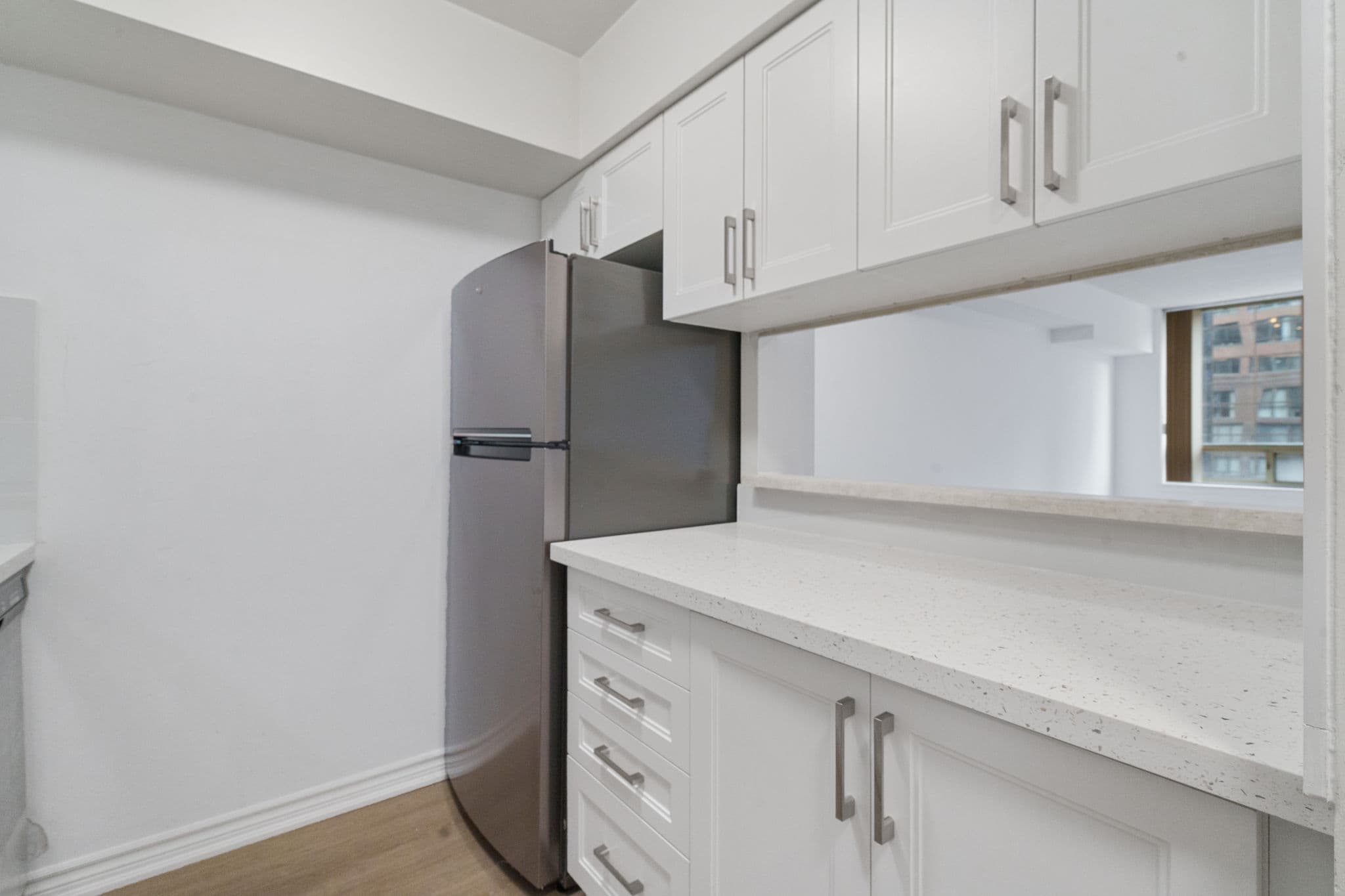 633 Bay St. Unit 509 Toronto, ON M5G 2G4