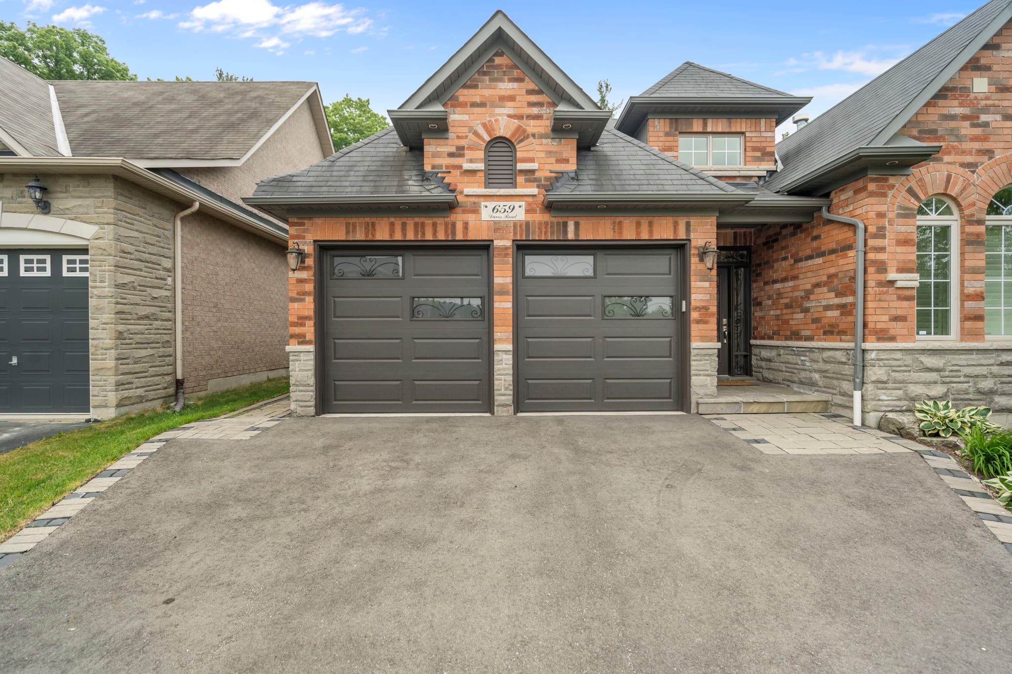 659 Davos Rd Vaughan, ON L4H 0Y3