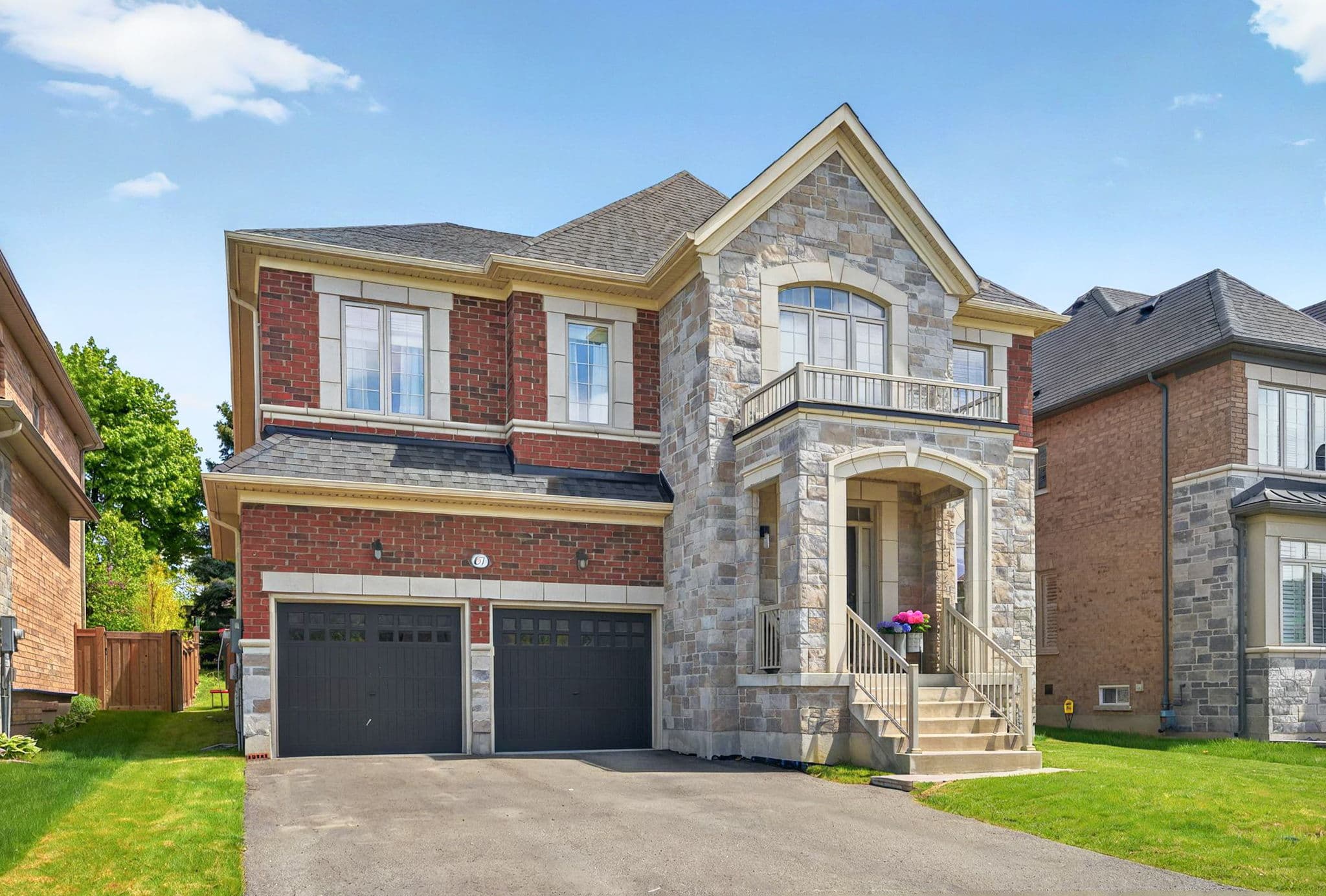 67 Alf Neely Wy Newmarket, ON L3Y 0C6