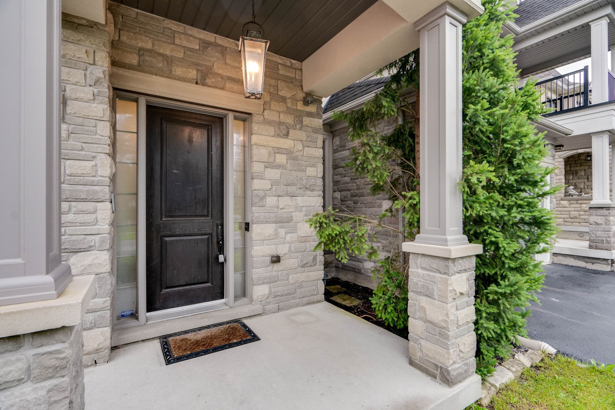 67 Robert Berry Crescent King City, ON L7B 1L6