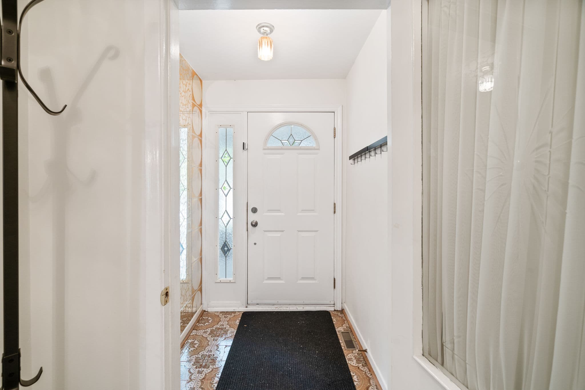 67 Snowcrest Ave Toronto, ON M2K 2K9