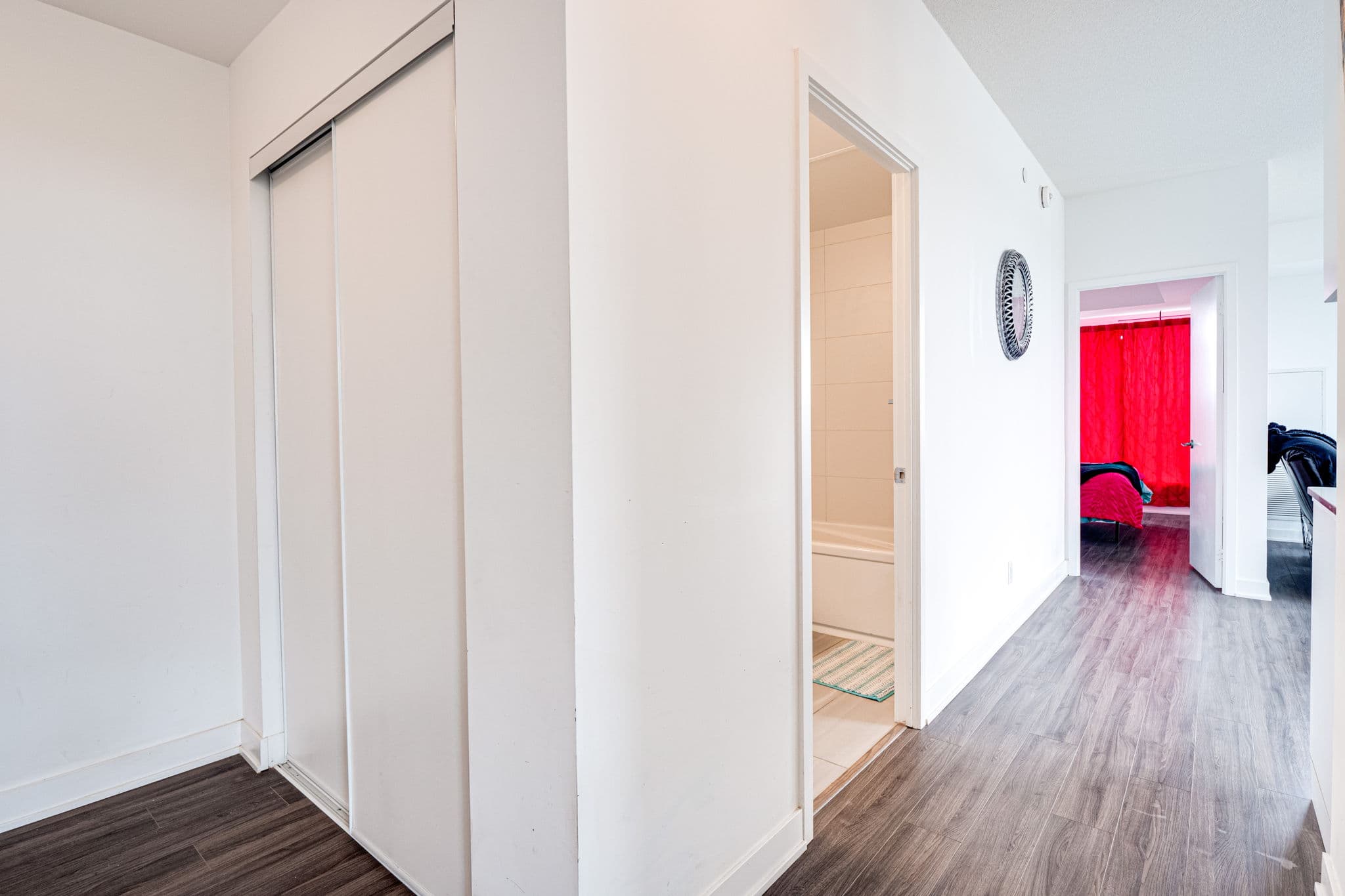 681 Yonge St 223 Barrie, ON L4N 4E8