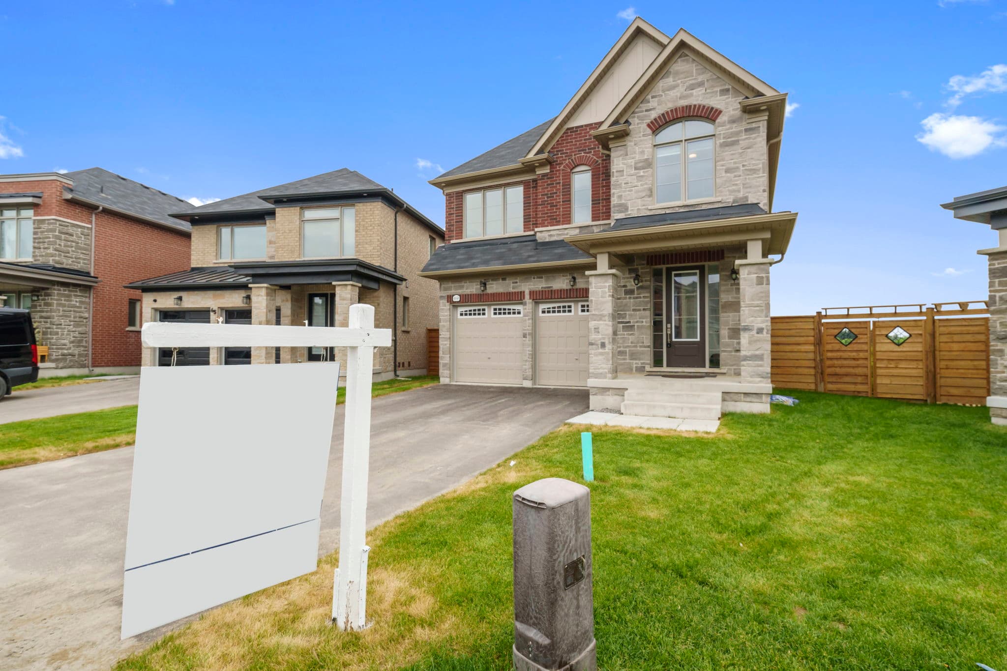 69 Flower Garden Trail Whitchurch-Stouffville, ON L0H