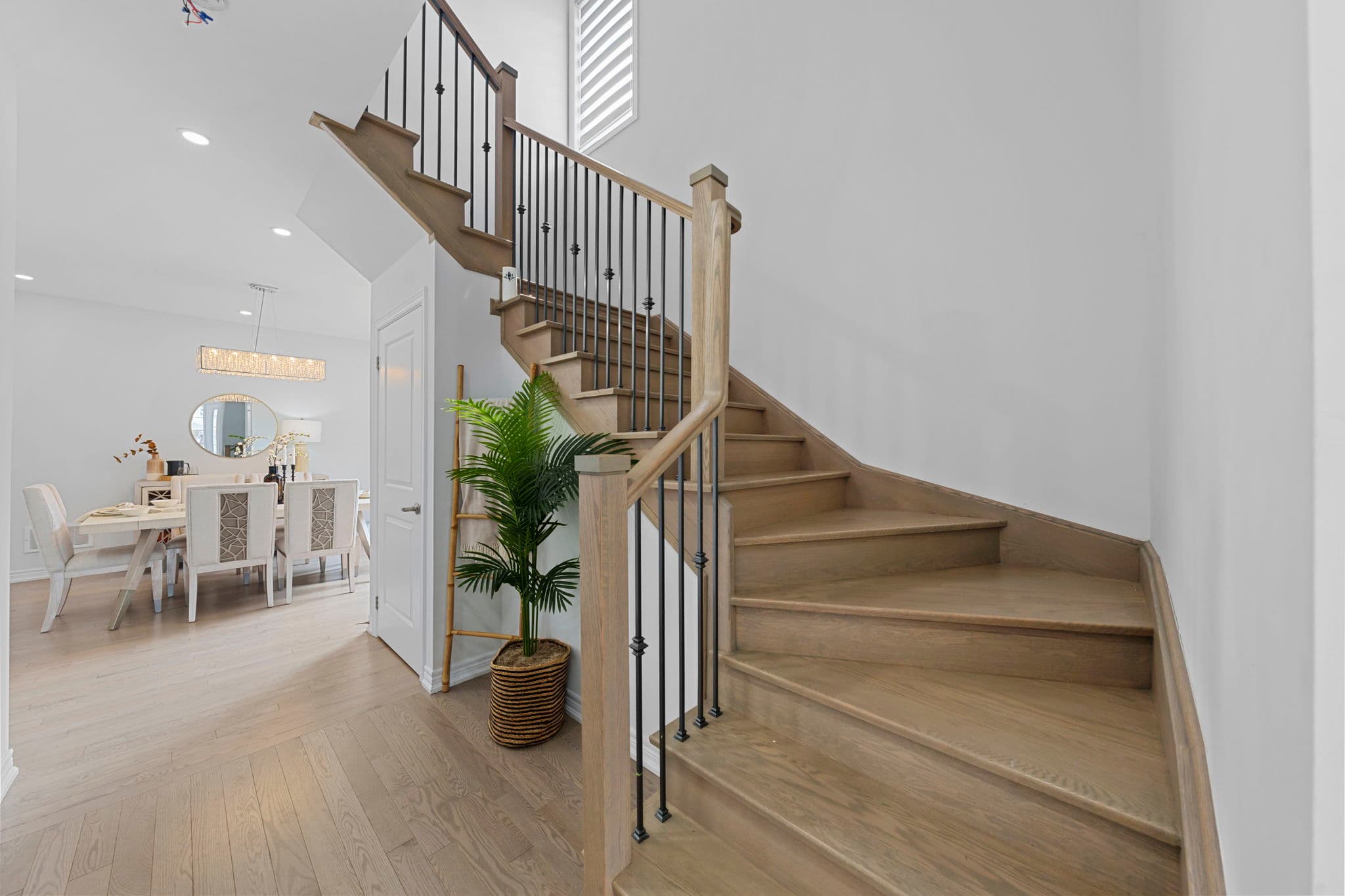 69 Flower Garden Trail Whitchurch-Stouffville, ON L0H