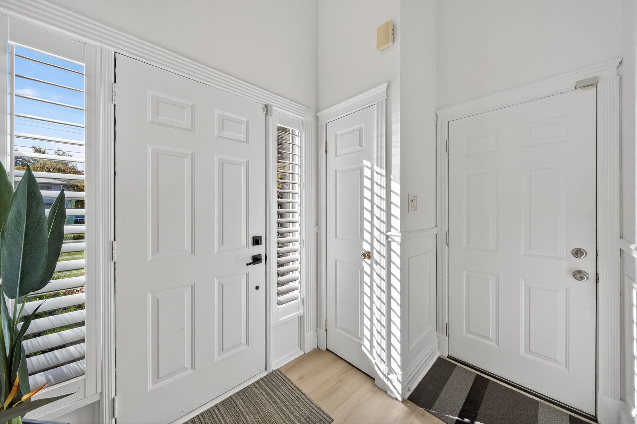 694 Cedar Path Innisfil, ON L9S 2H6