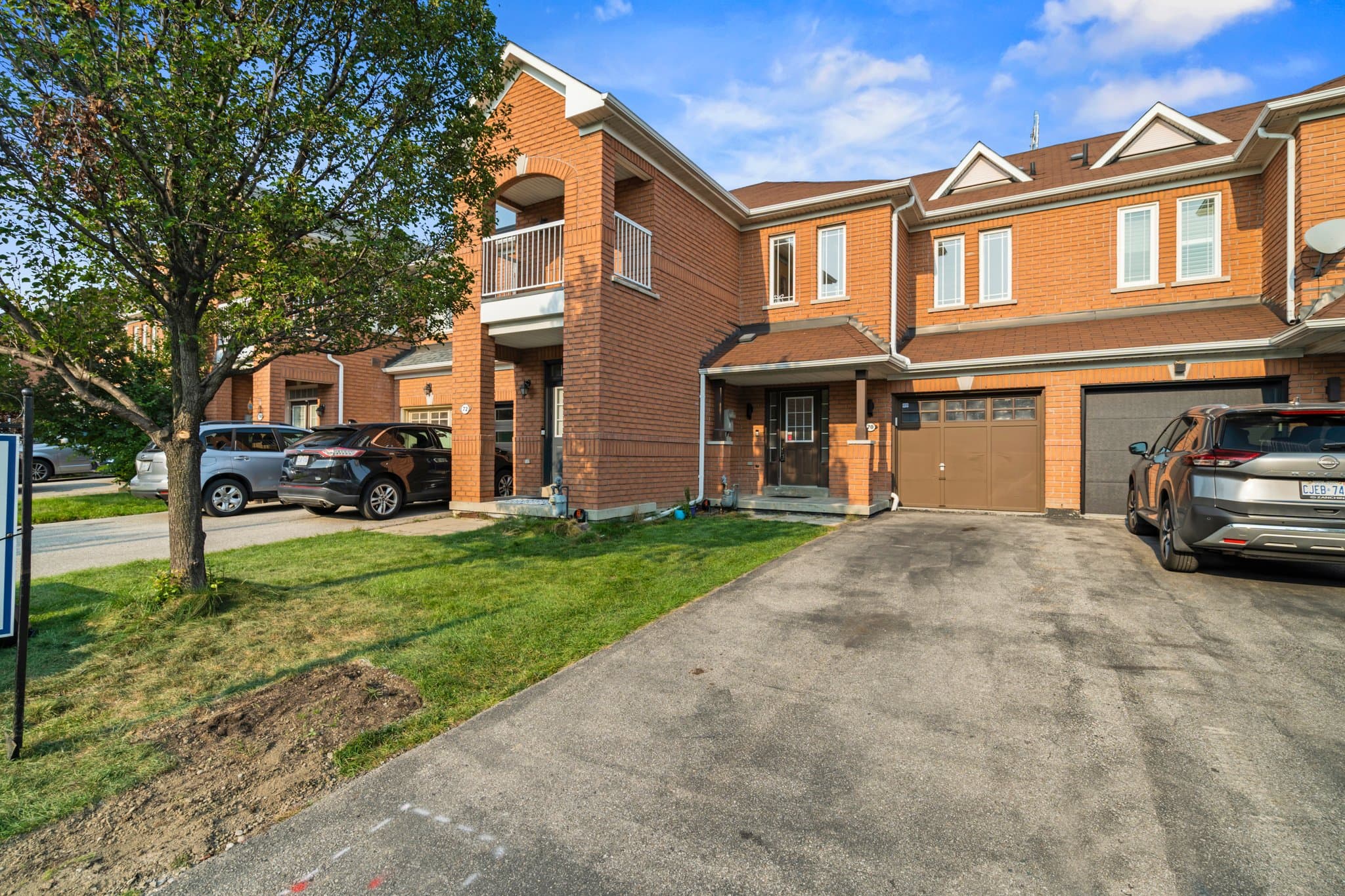 70 Daniel Reaman Crescent Vaughan, ON L4J 8V1