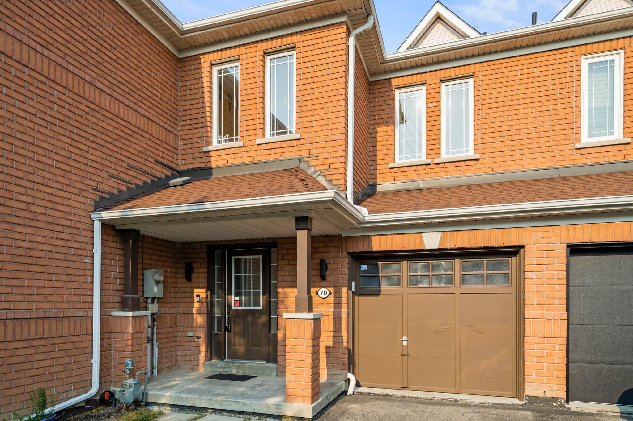 70 Daniel Reaman Crescent Vaughan, ON L4J 8V1