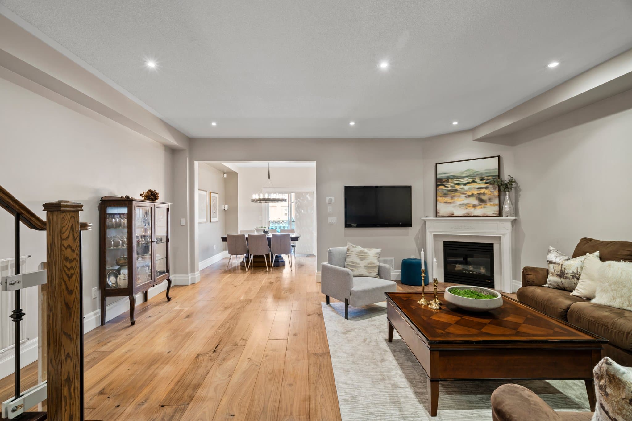 70 Daniel Reaman Crescent Vaughan, ON L4J 8V1