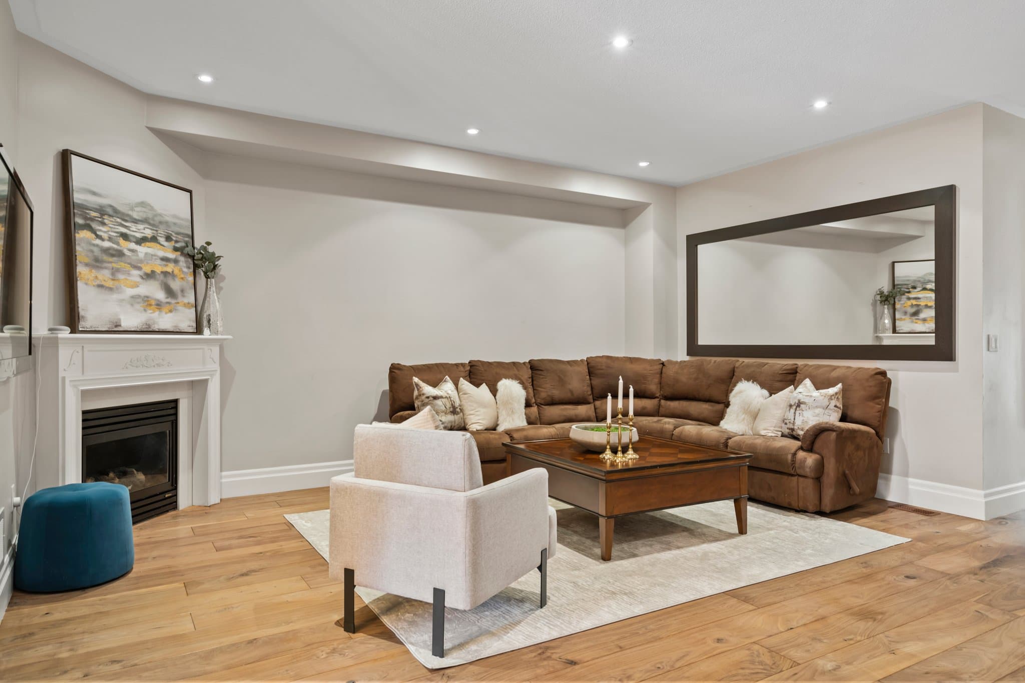 70 Daniel Reaman Crescent Vaughan, ON L4J 8V1