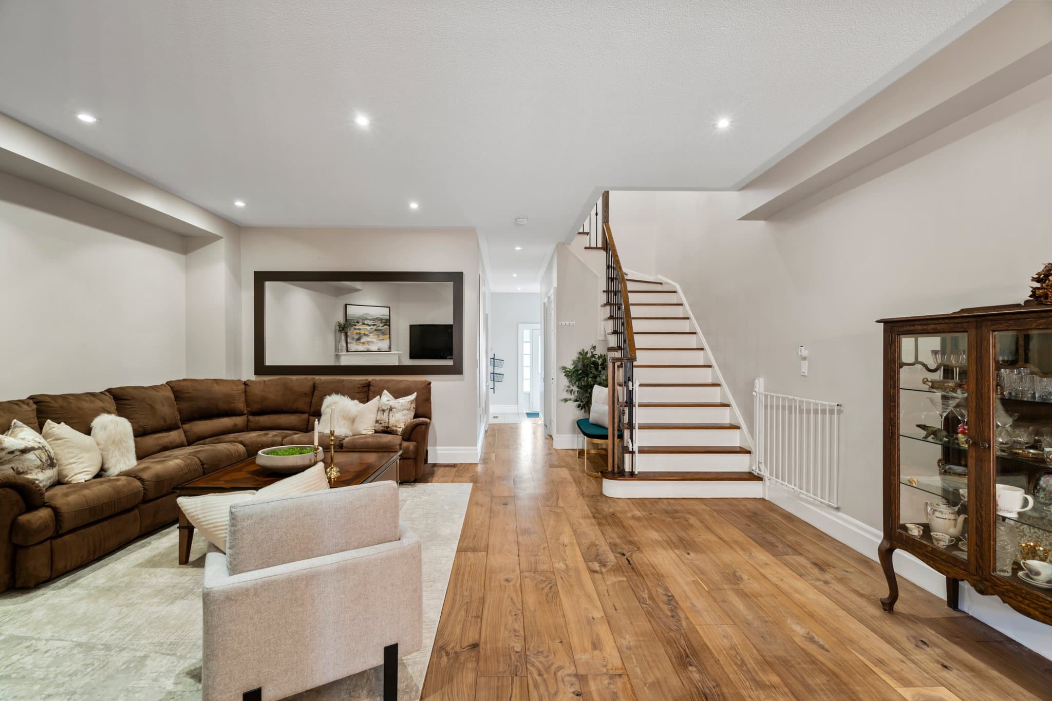 70 Daniel Reaman Crescent Vaughan, ON L4J 8V1
