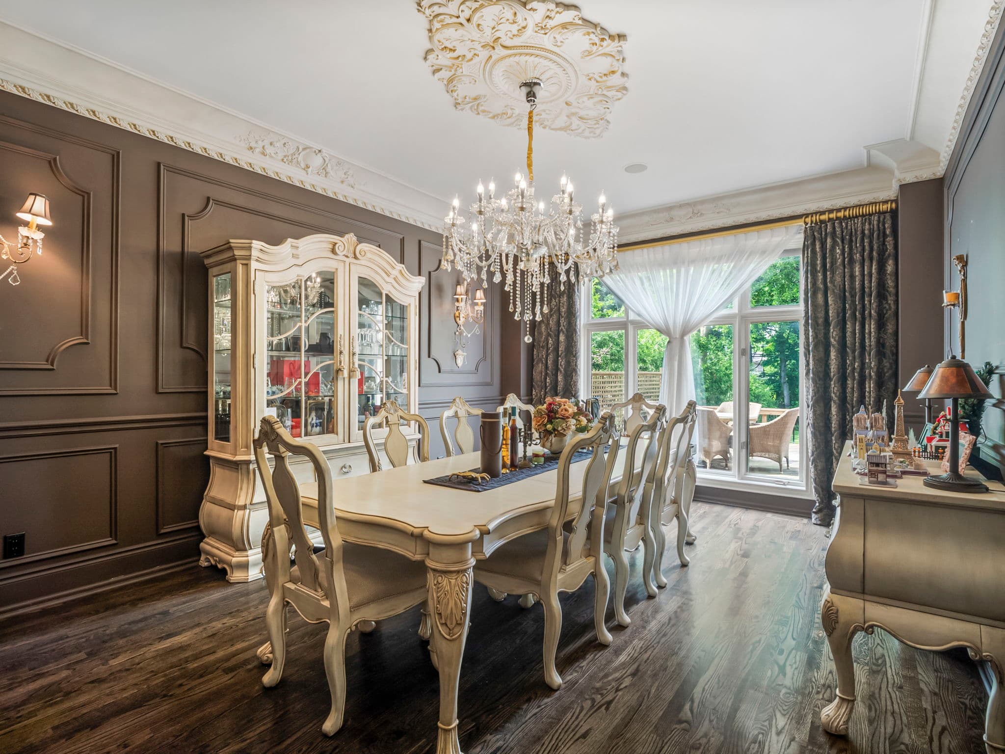 72 Gordon Rd Toronto, ON M2P 1E4