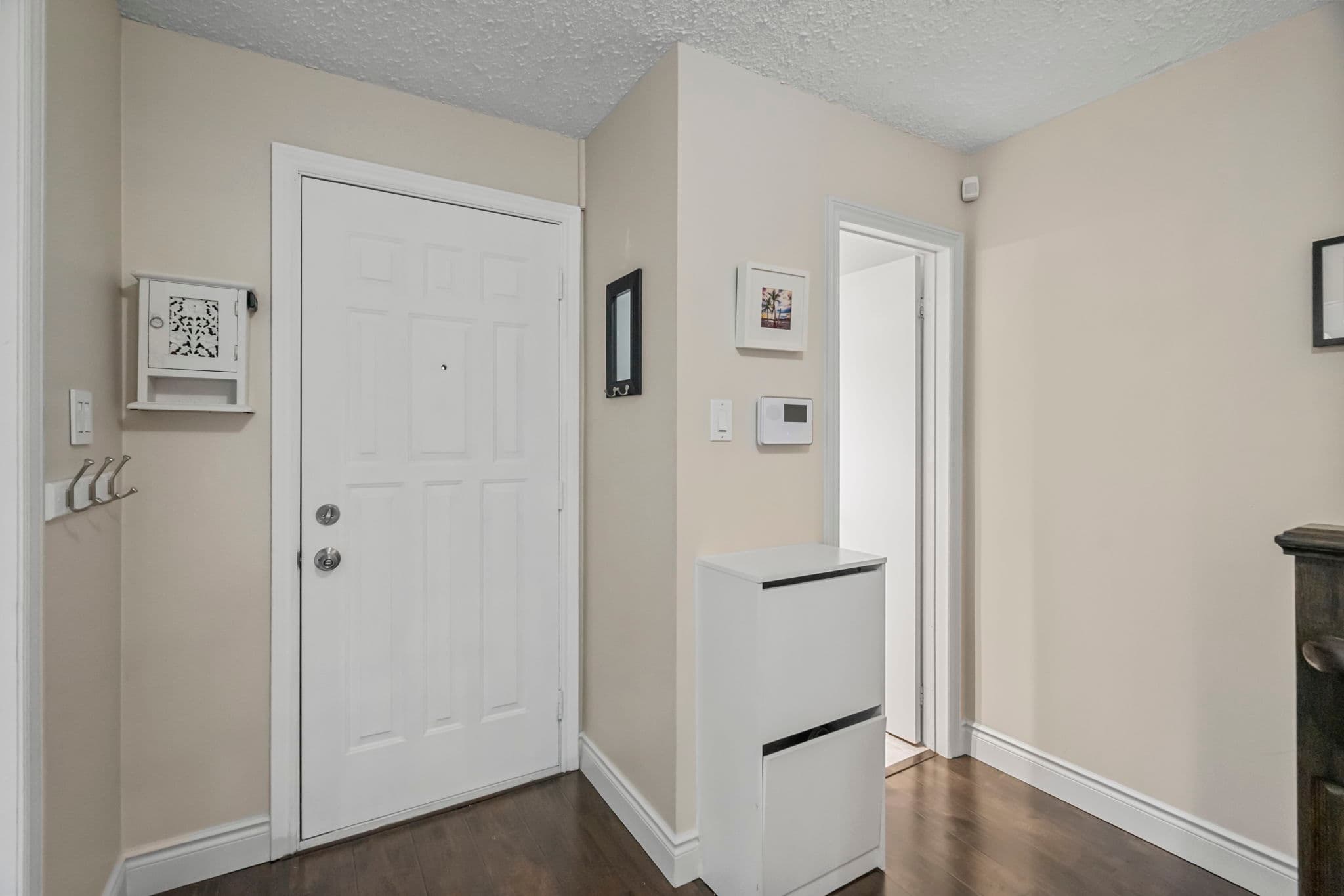 7218 Joliette Crescent Mississauga, ON L5N 1Z3