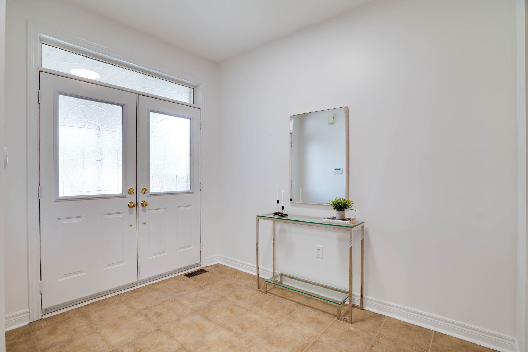 73 Balsamwood Rd Vaughan, ON L4J 9E3