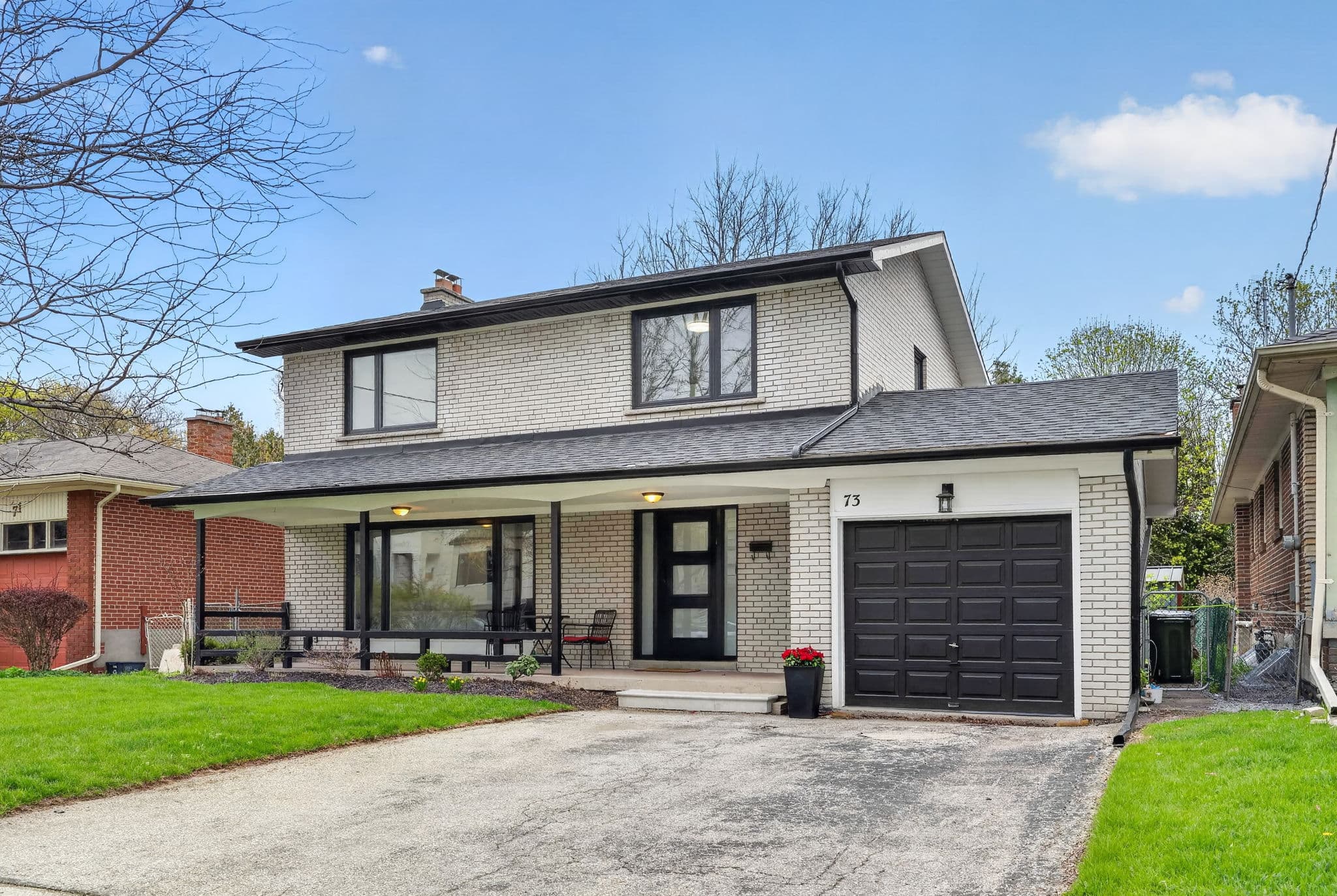 73 Patricia Ave Toronto, ON M2M 1J1