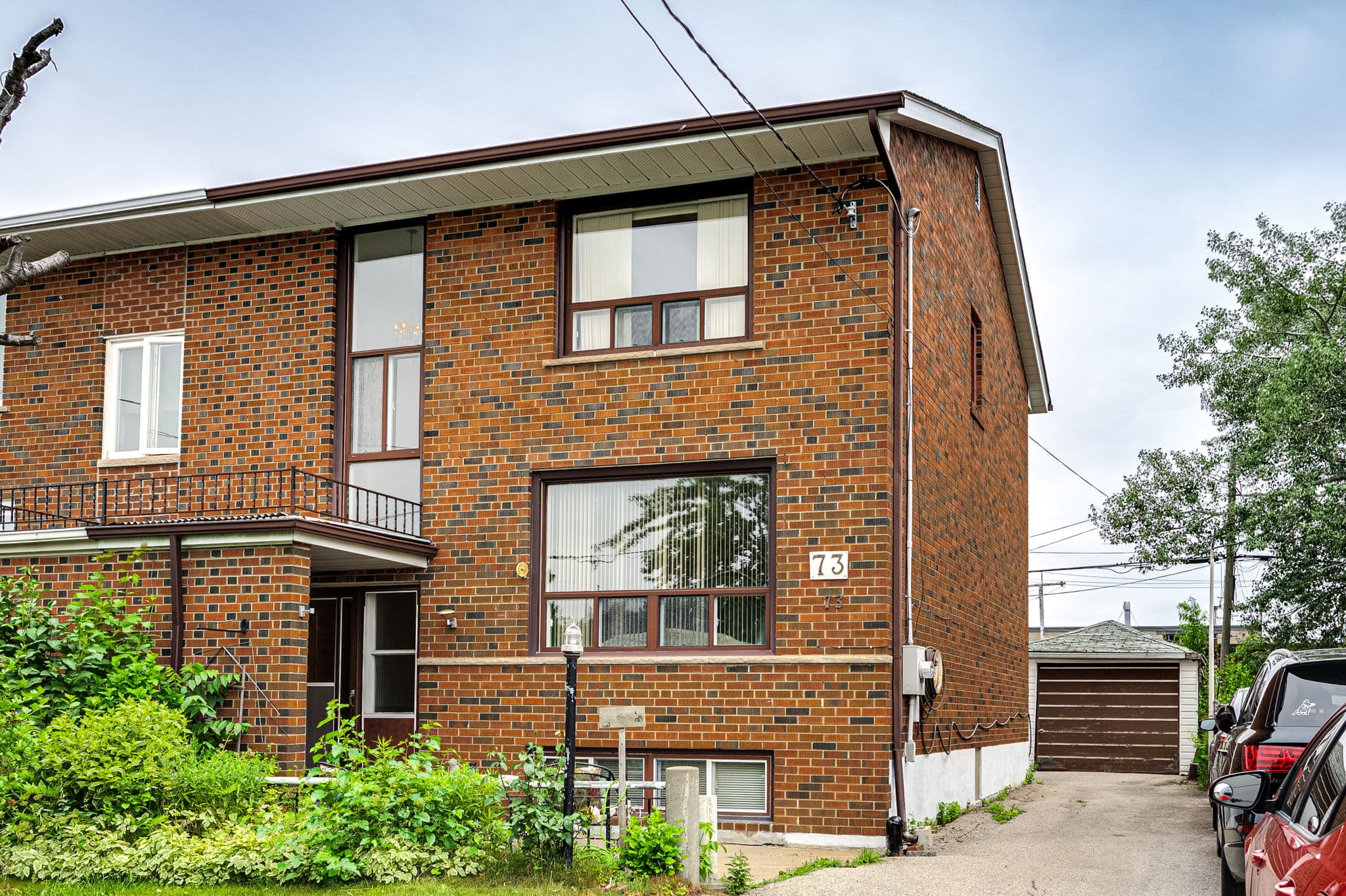 73 Talent Crescent Toronto, ON M9M 2N5