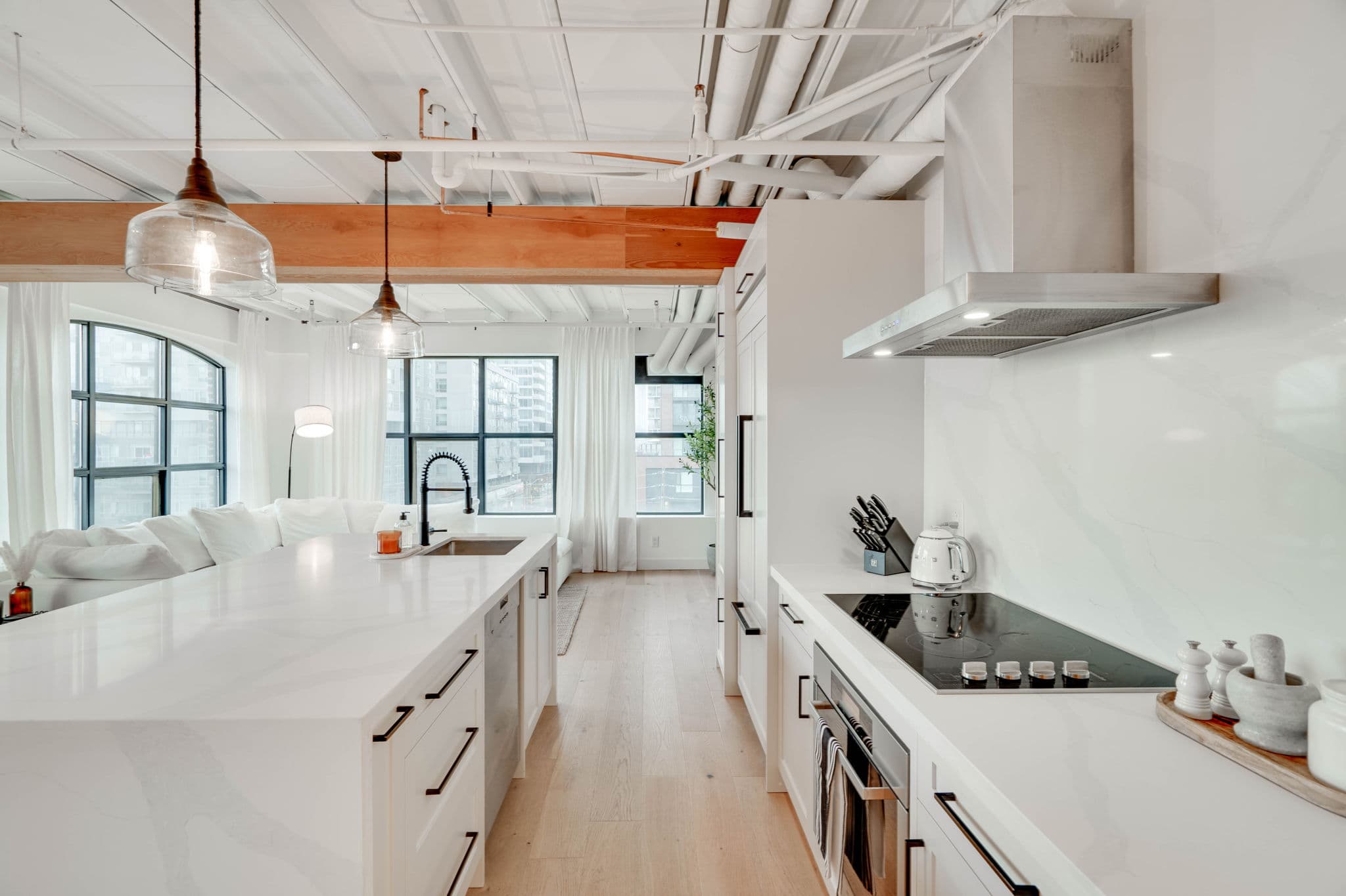 736 Dundas St E Unit 504 Toronto, ON M5A 2C5