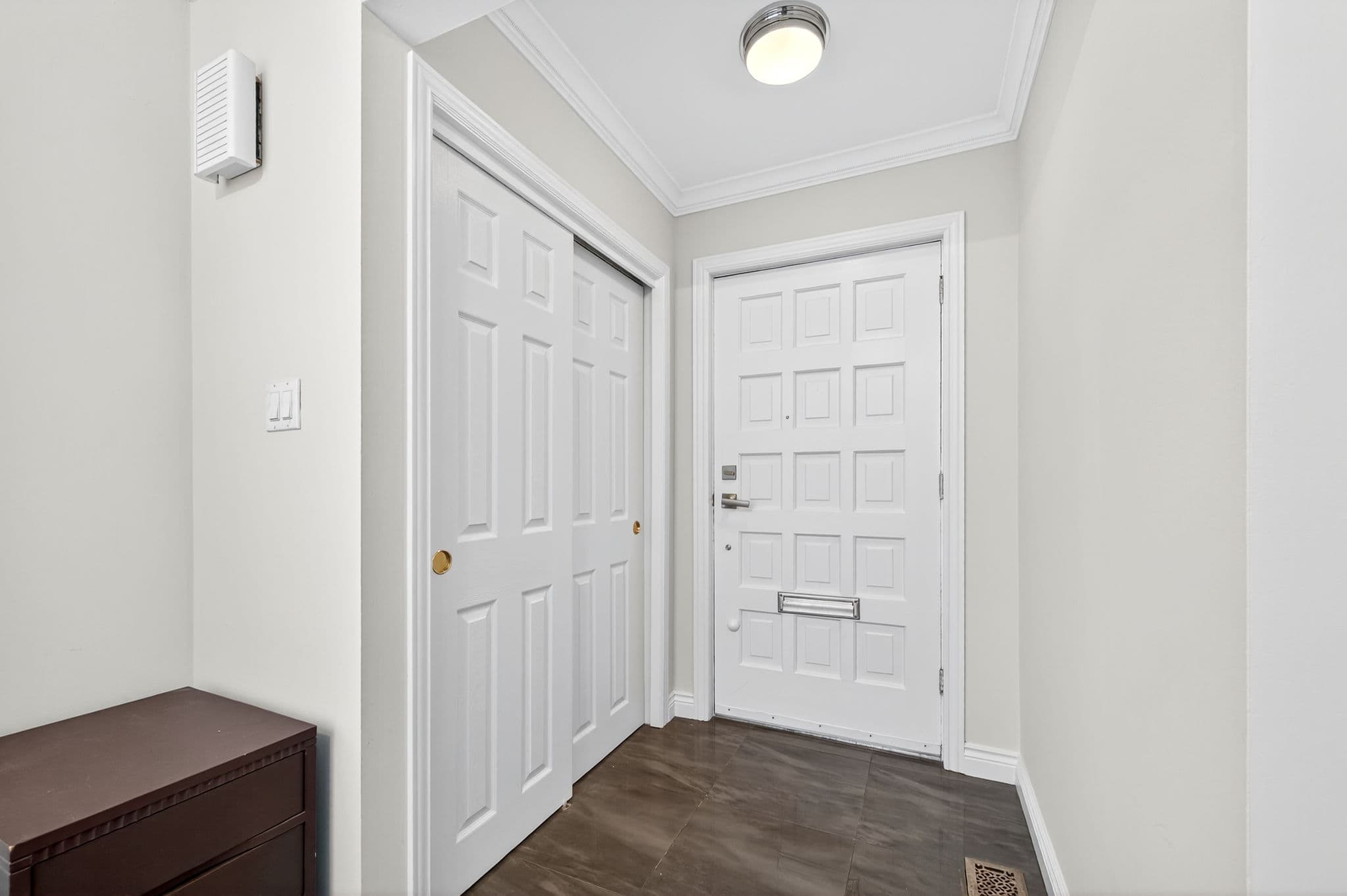 737 Merton St Toronto, ON M4S 1B4