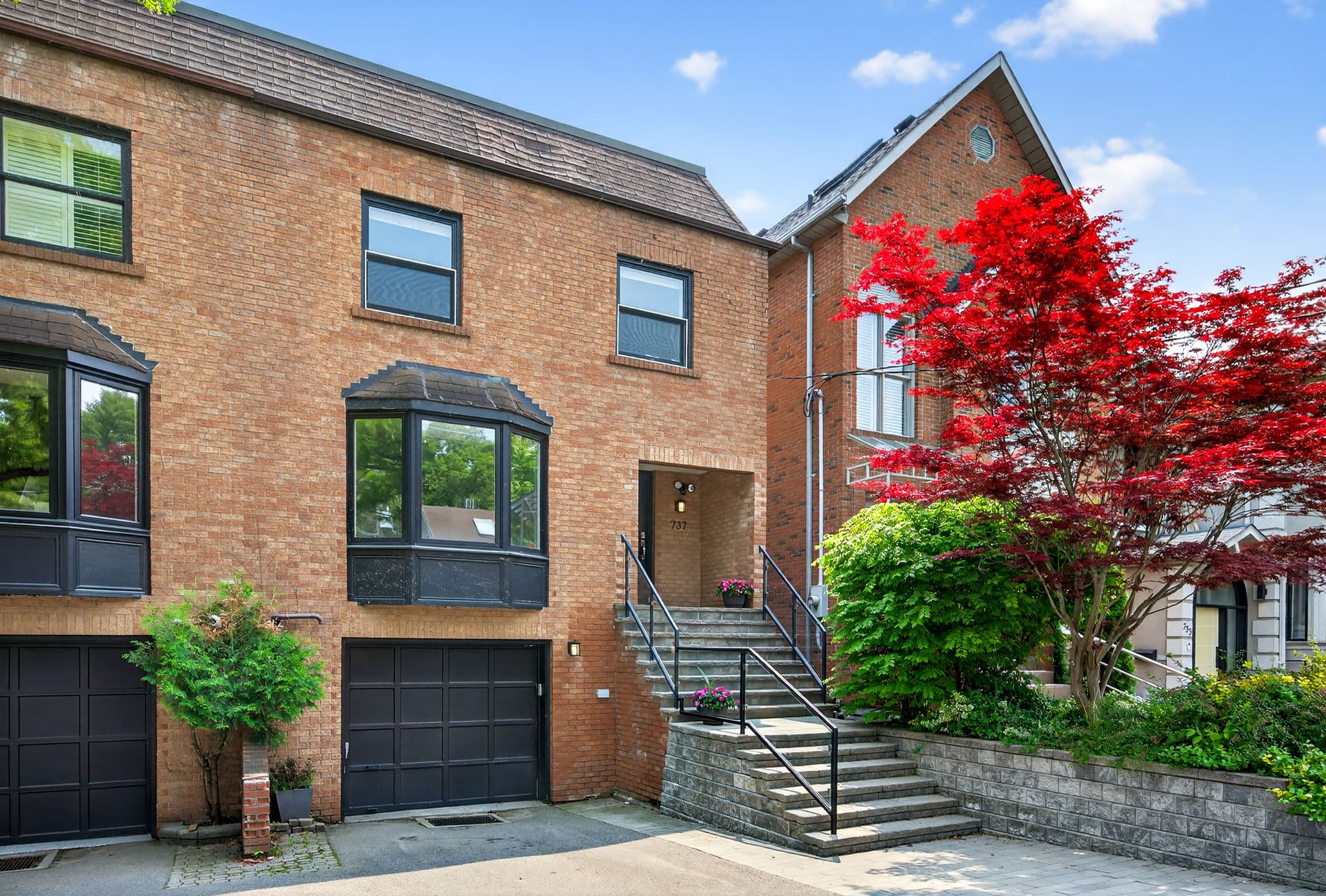 737 Merton St Toronto, ON M4S 1B4